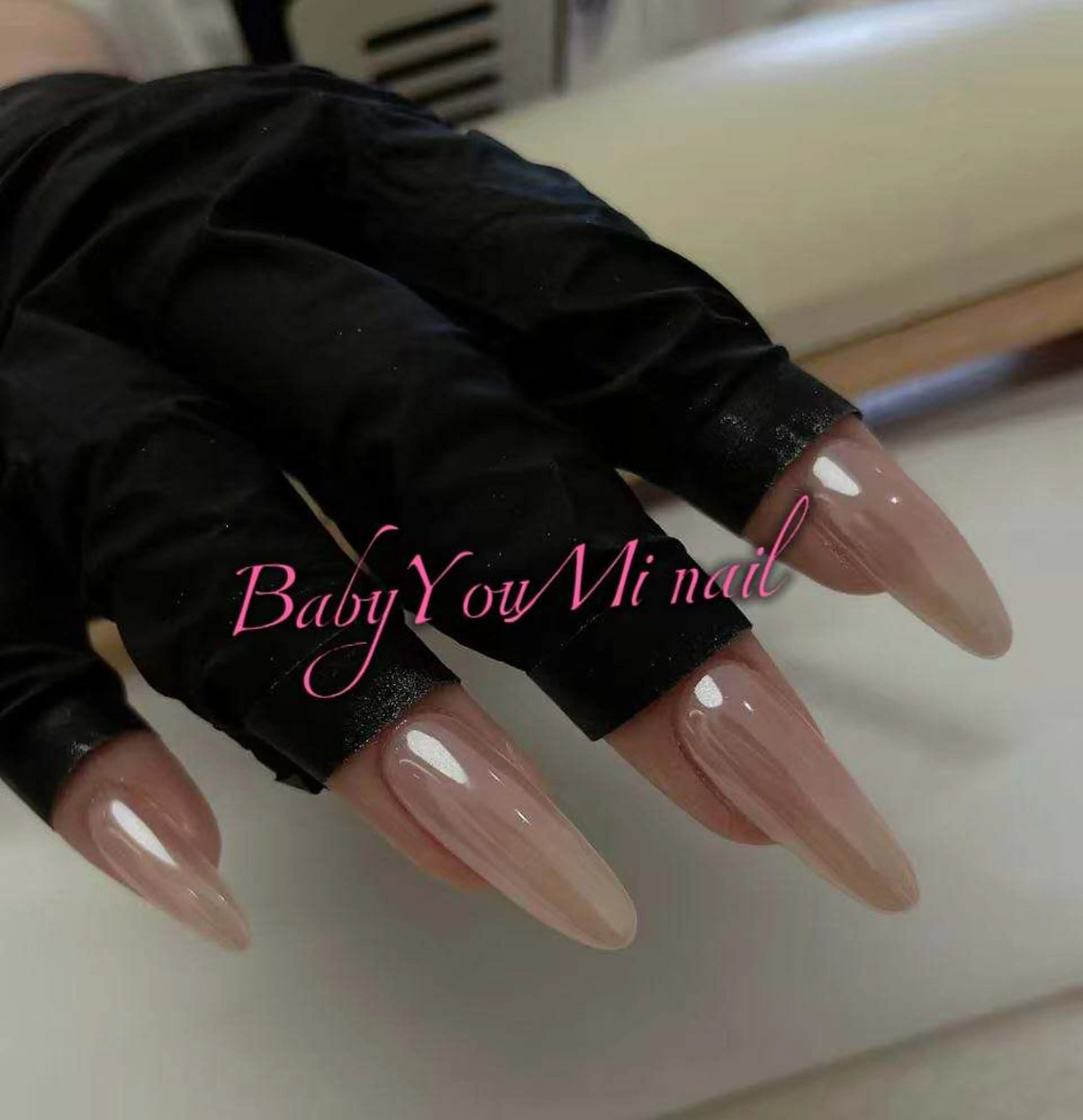 ネイル オーロラネイル フラワーネイル フットネイル フレンチネイル ジェルネイル ハンドネイル 相沢 さやかのネイルデザイン