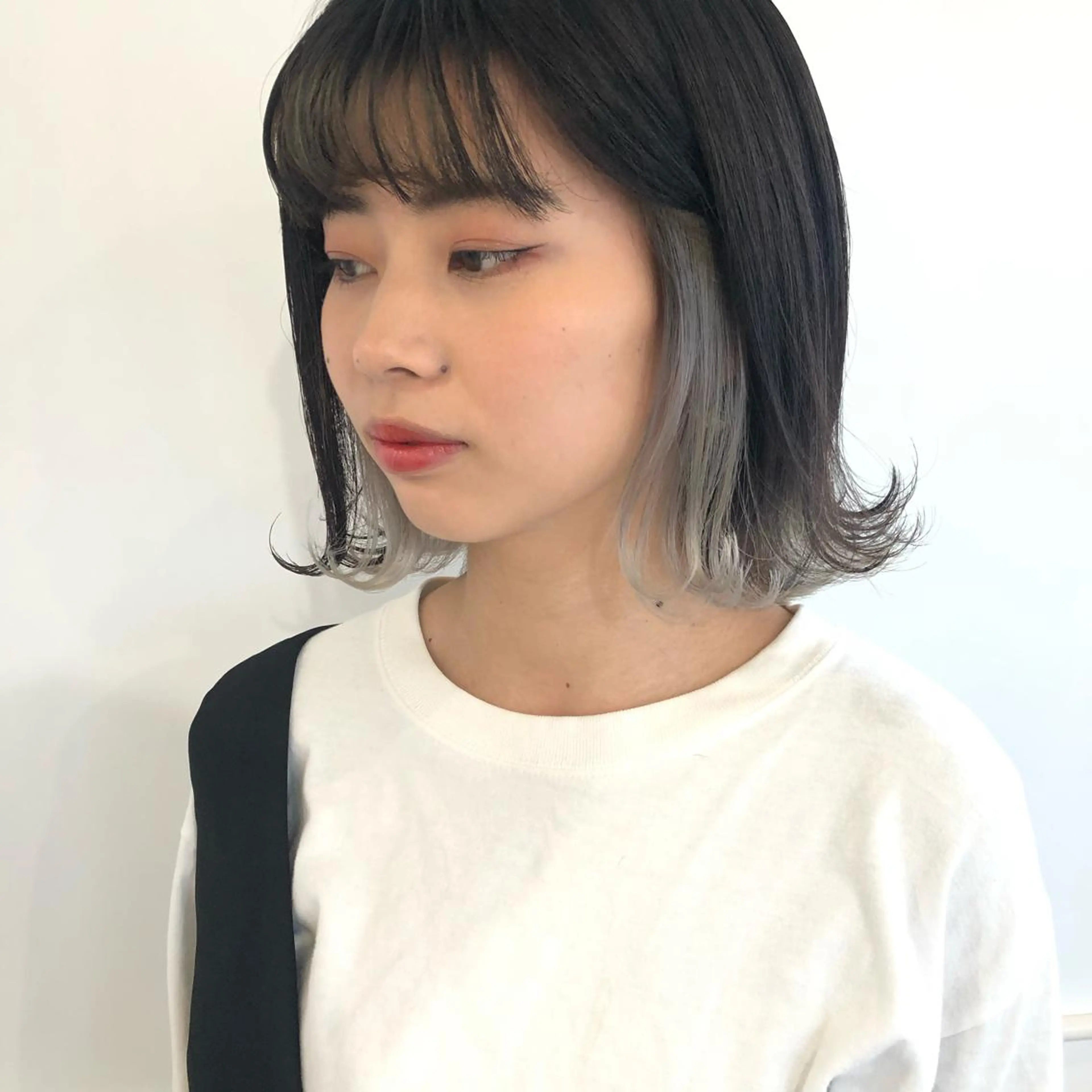 ミディアム カラー ブリーチ GO TODAY  SHAiRE SALON岡山所属・Sana/ 耳ツボ/インナーのヘアスタイル