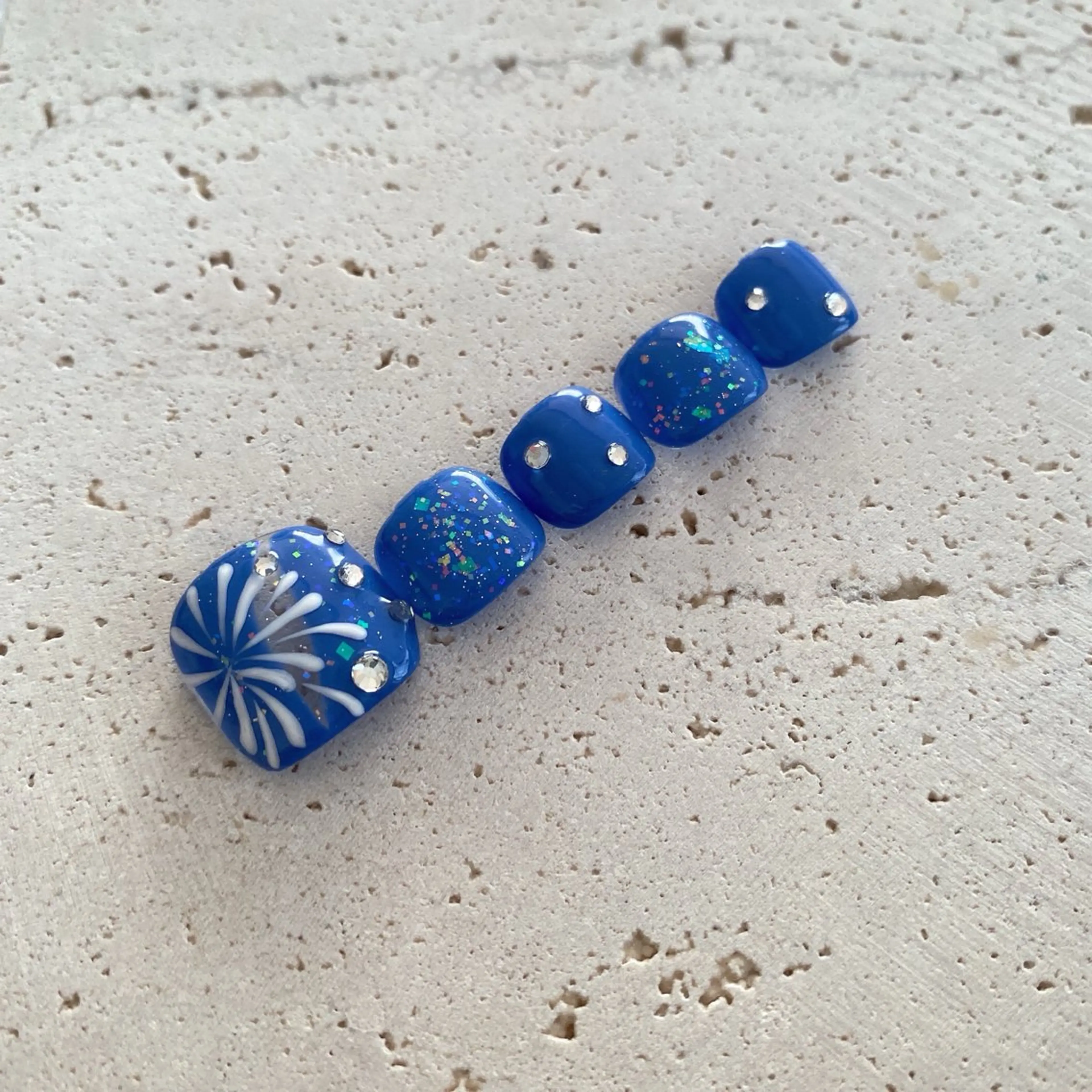 ネイル フットネイル 愛川町 あんすりうむのネイルデザイン