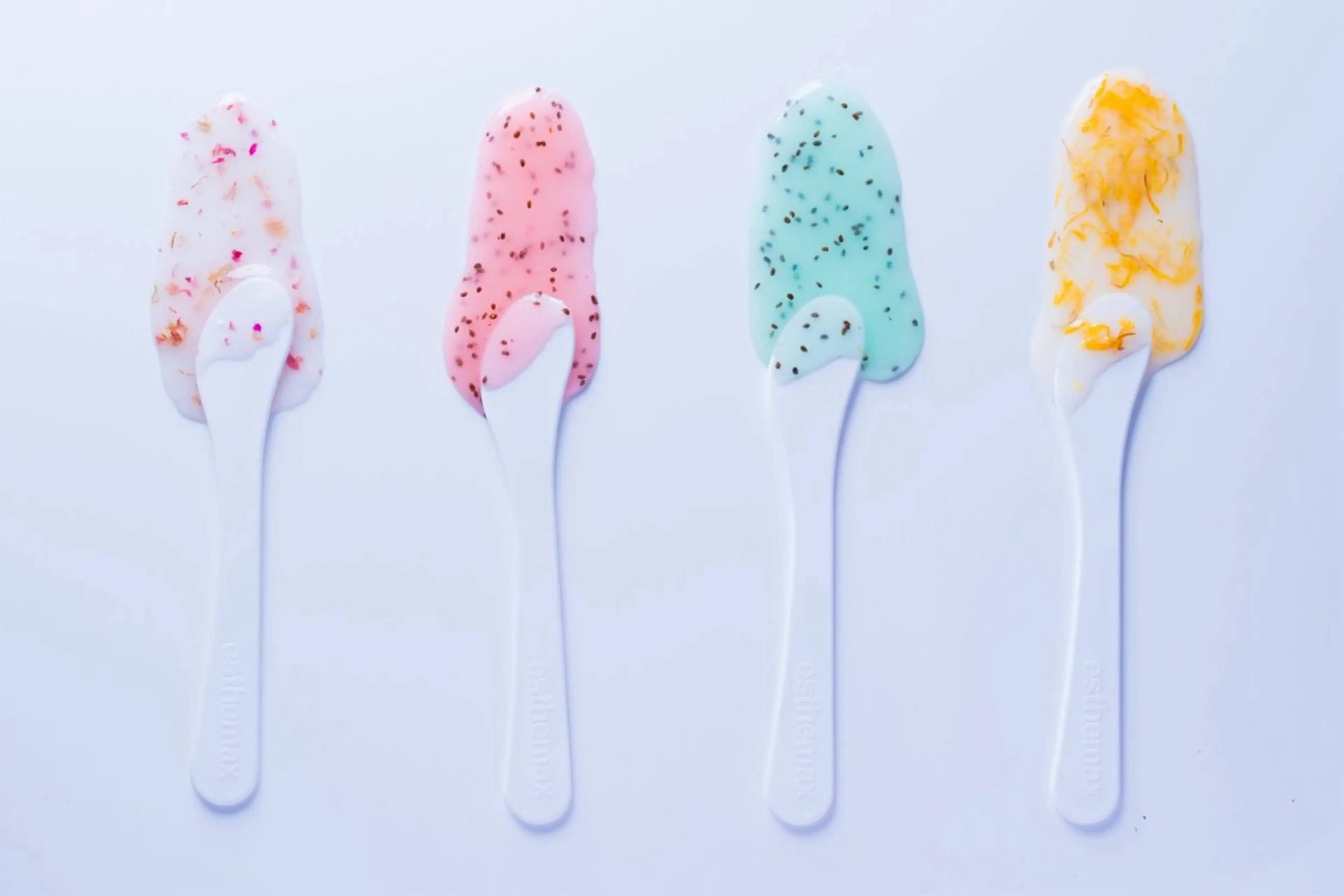 E.🦩🕊️🦒 RIKAのマツエク・マツパデザイン