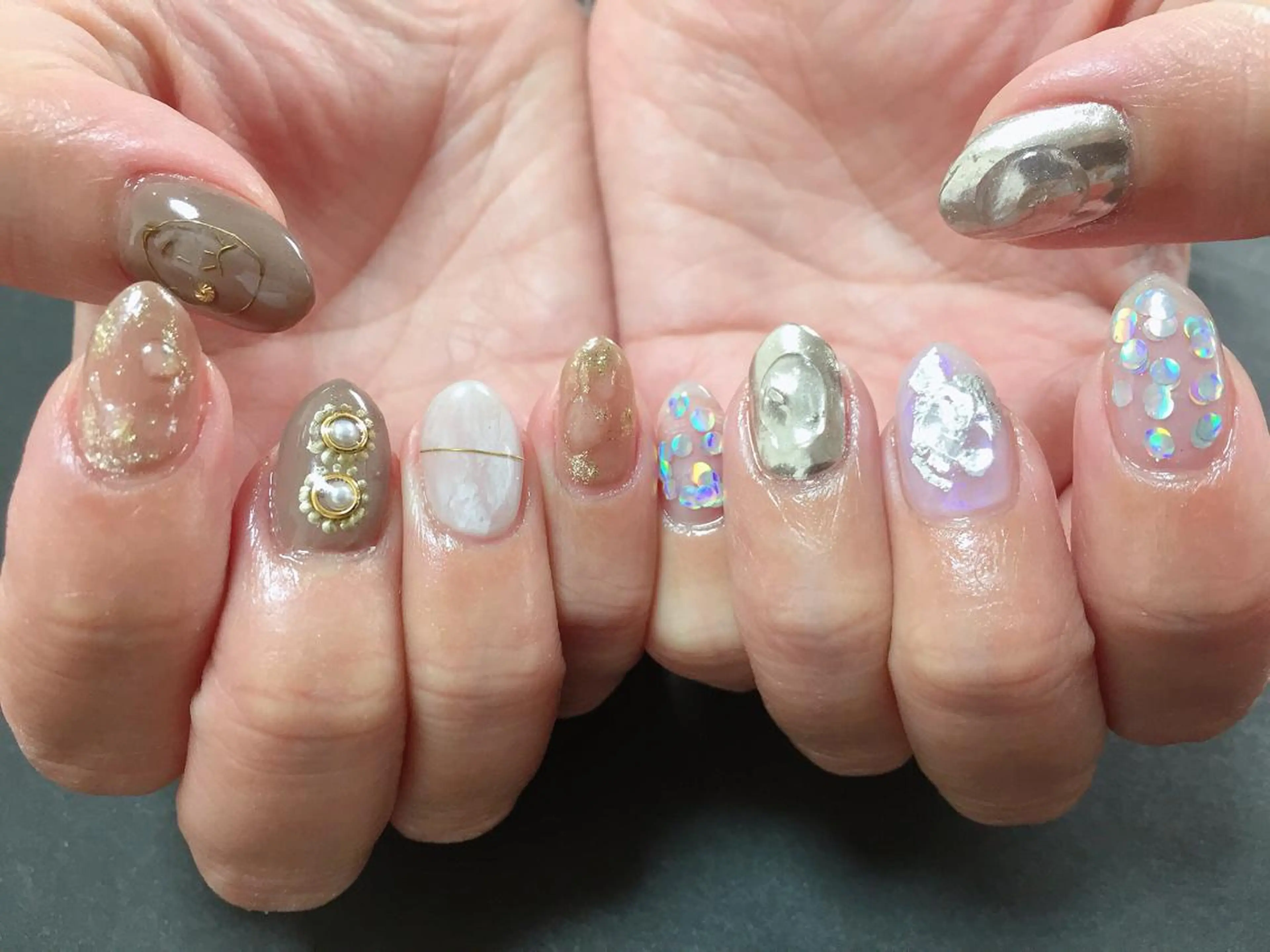 ネイル ｱｲﾗｯｼｭ ﾈｲﾙ ｻﾛﾝ つけるのマツエク・マツパデザイン