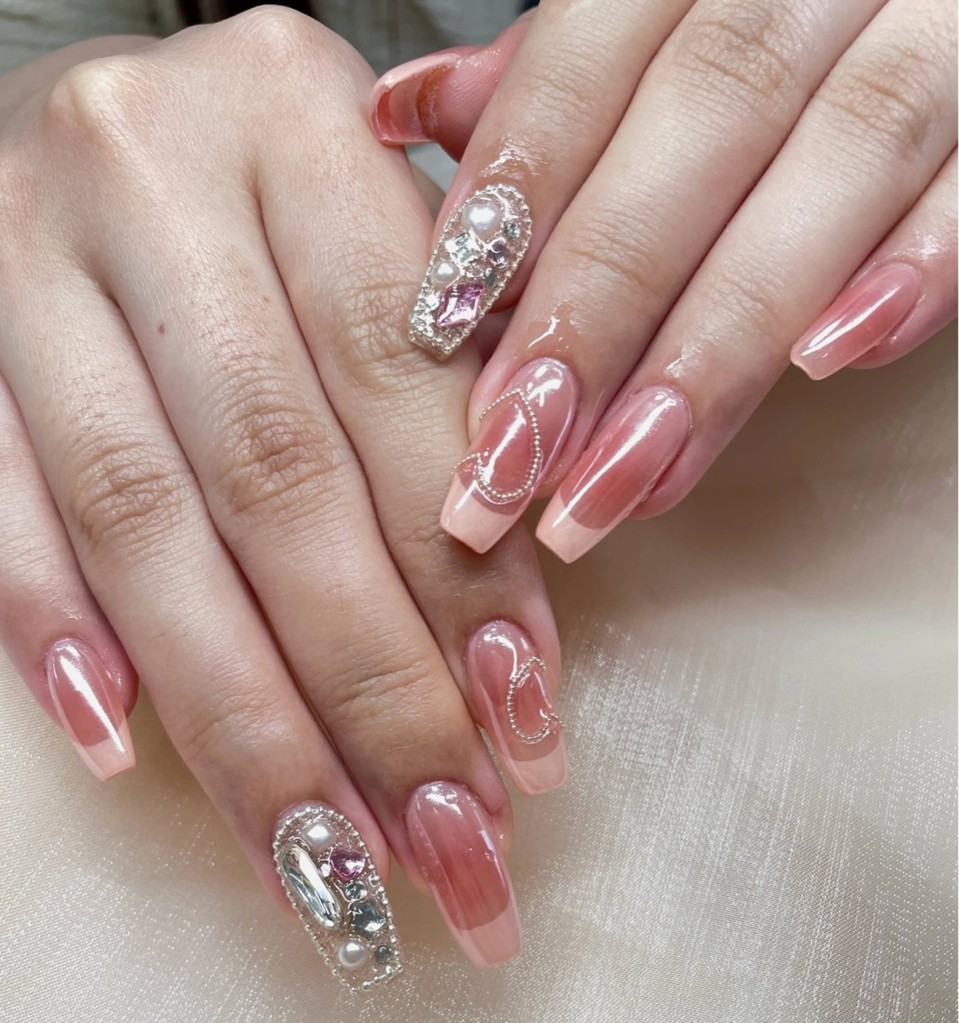 ネイル ハンドネイル Dea 心咲のネイルデザイン