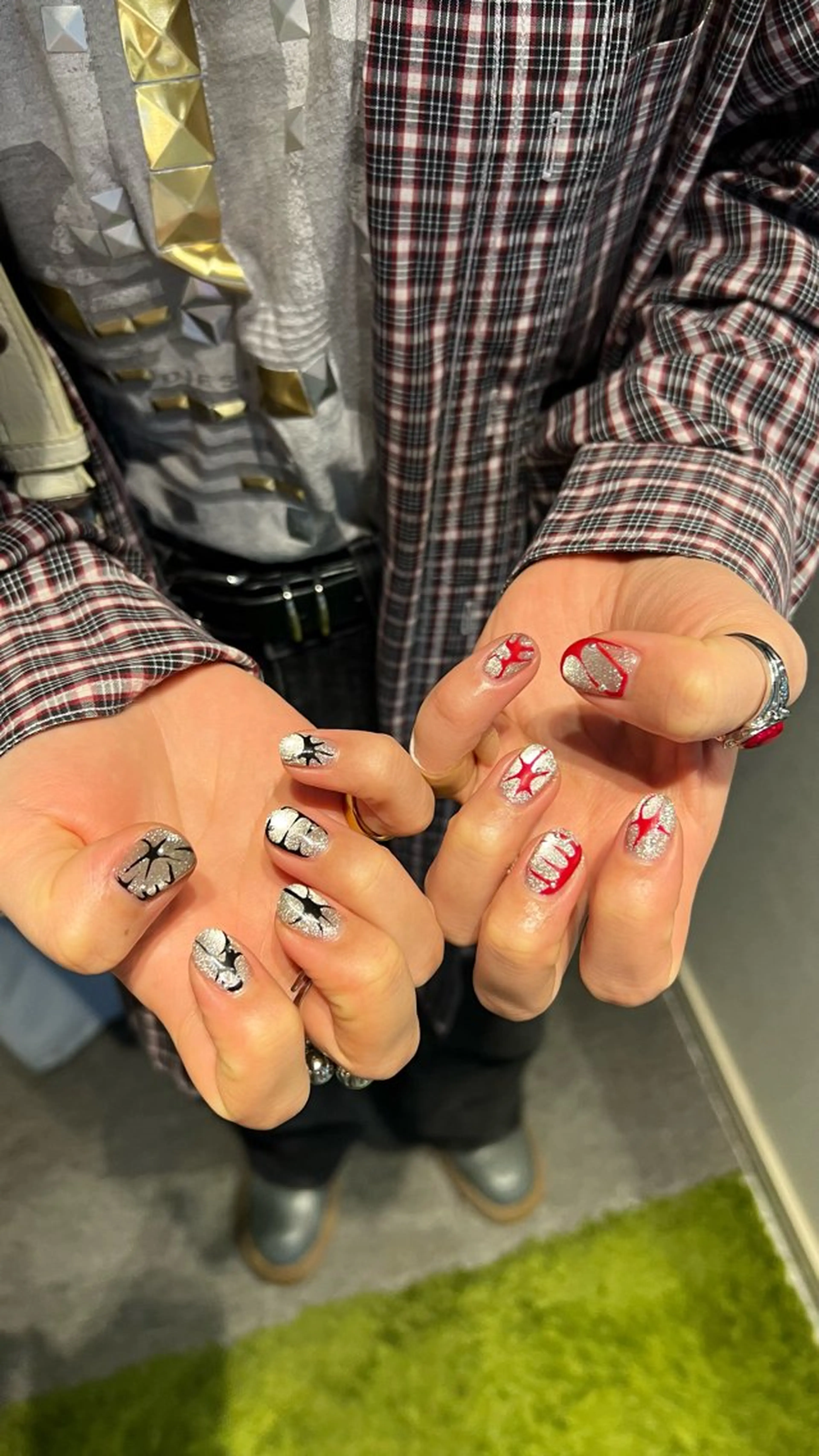 ネイル マグネットネイル ハンドネイル ハンドケア 板垣 愛理/airiのネイルデザイン