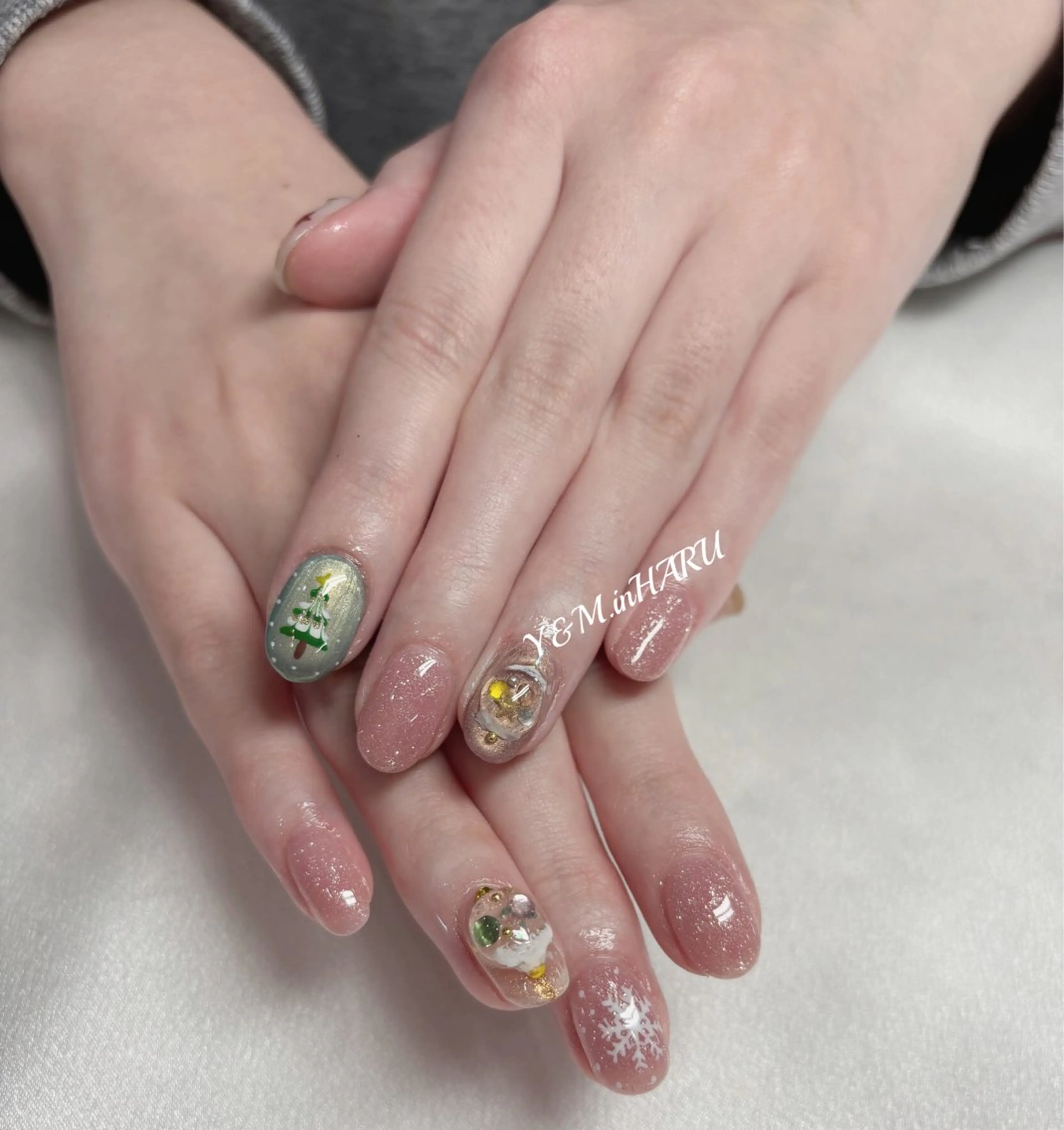 ネイル Ui_Amor (パラジェル)のネイルデザイン