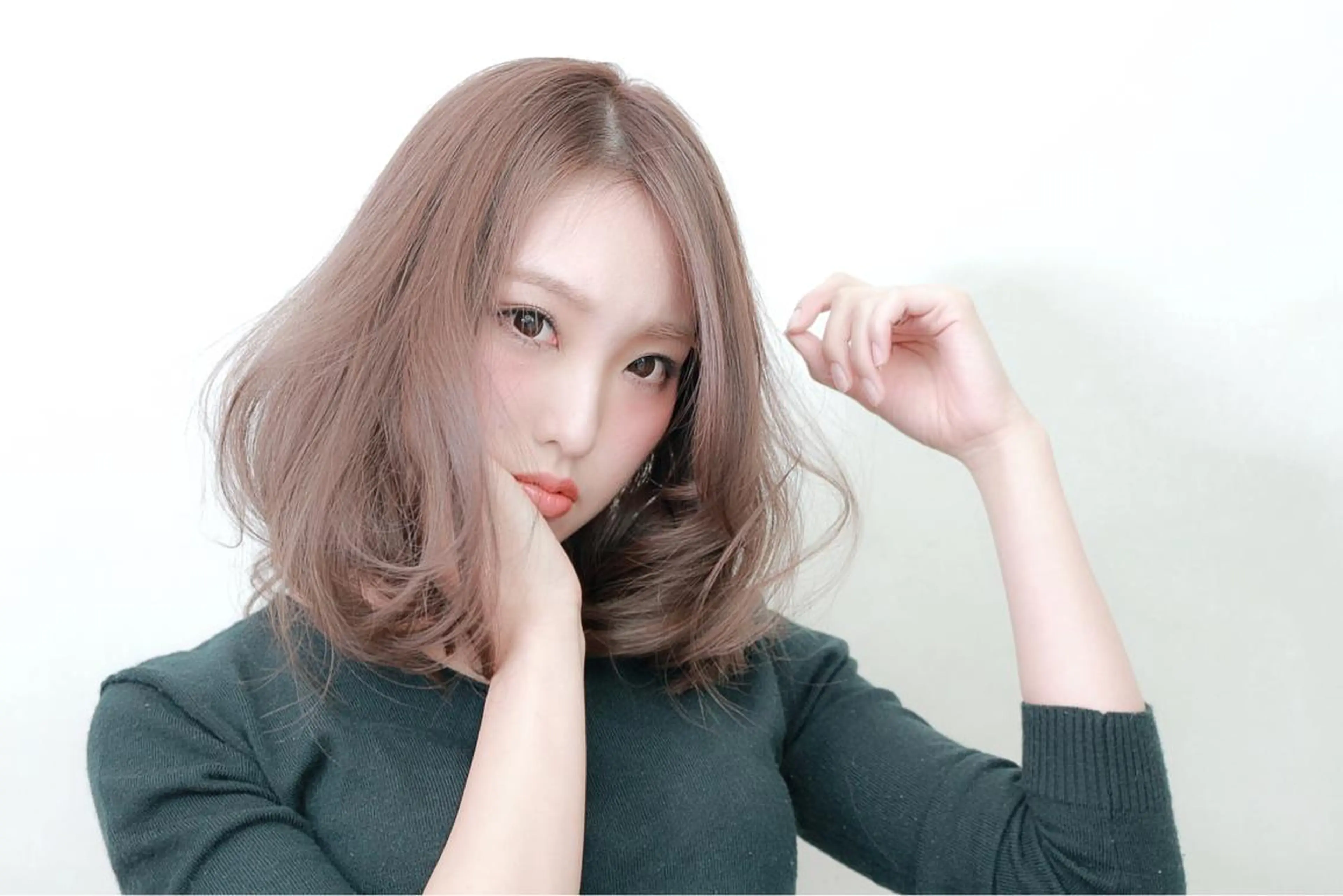 ミディアム セミロング ロング カラー パーマ 川間 将彦のヘアスタイル