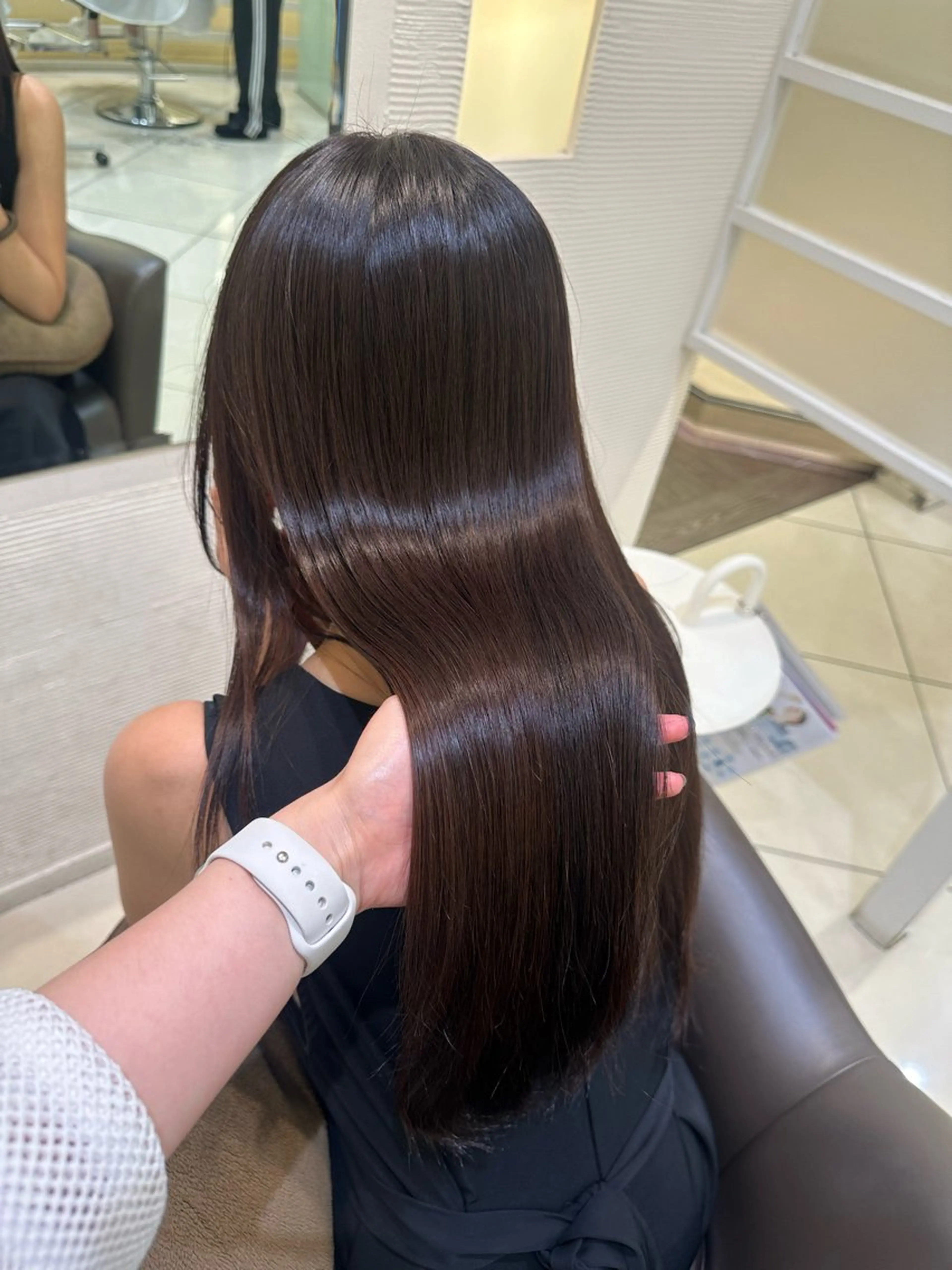 ロング カラー パーマ ヘアアレンジ タイトボブ個性派カラ ーAKANEのヘアスタイル