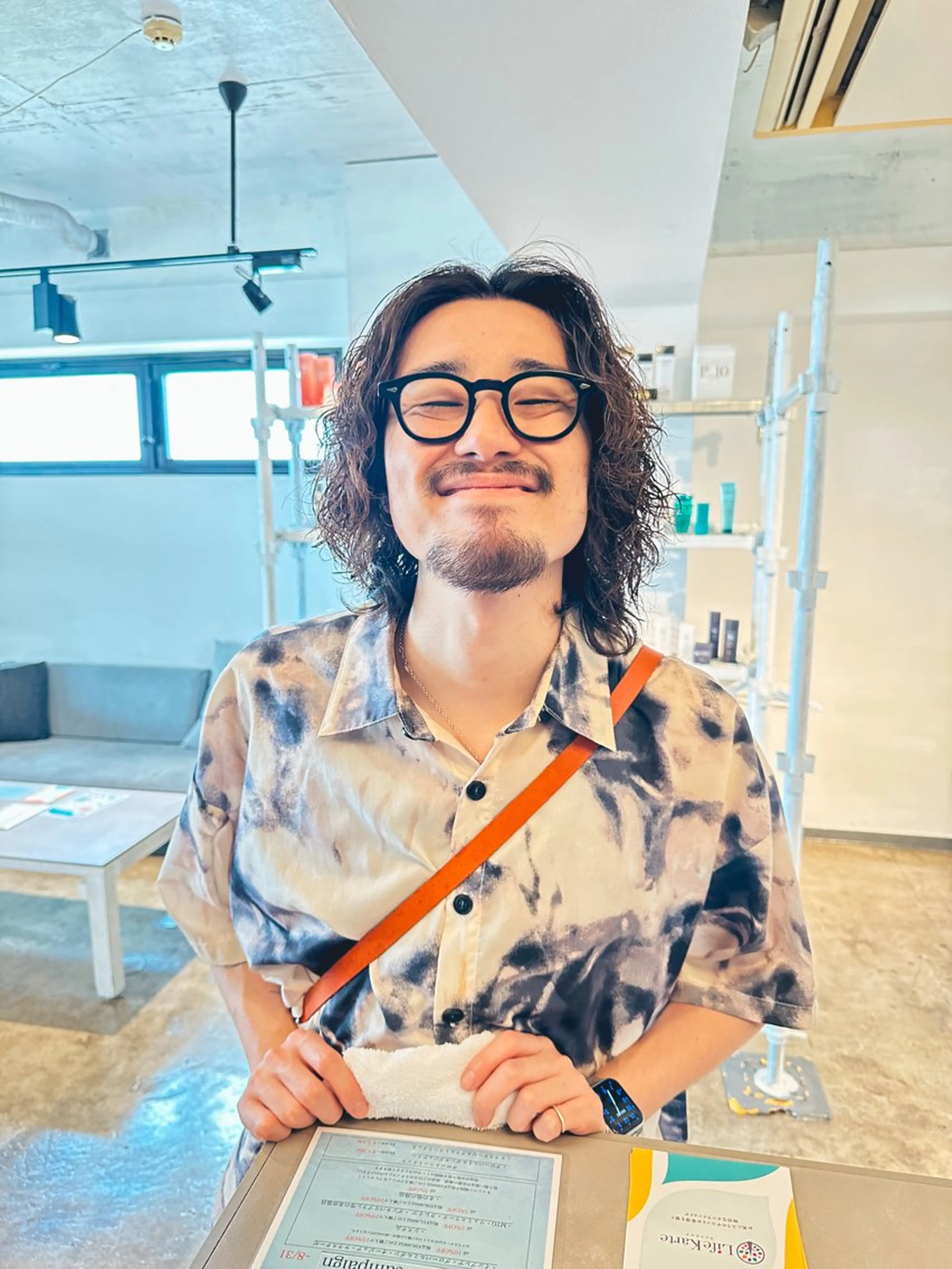 メンズ マッシュ メンズパーマ メンズツイストパーマ 波巻きパーマ ツイストパーマ カット ヘアカラー パーマ トリートメント 骨格補正施術/メンズ 専門美容師/YUYAのヘアスタイル