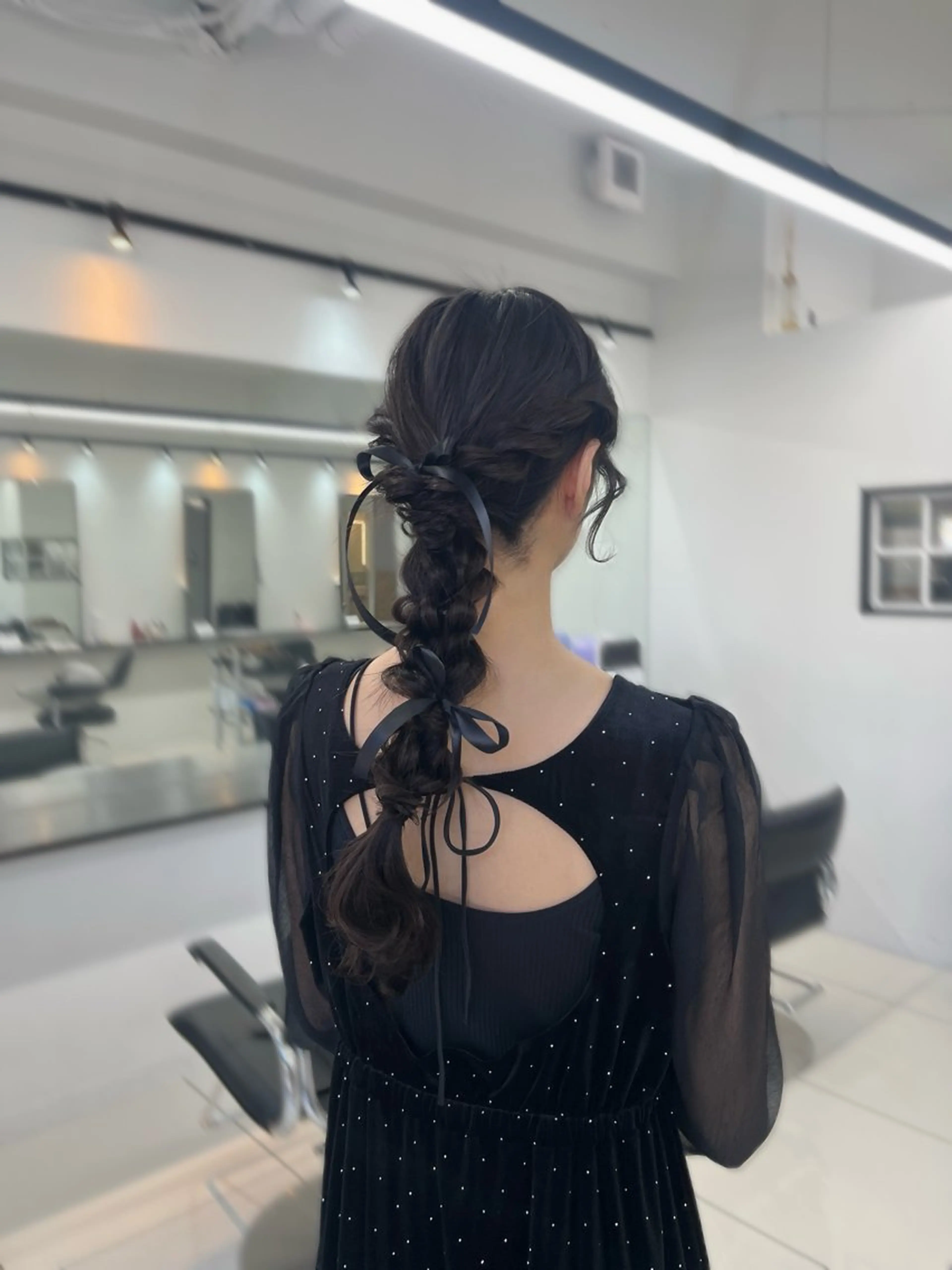 ロング ヘアアレンジ ヘアセット ブリーチなしWカラー /アレンジ/ユウミのヘアスタイル