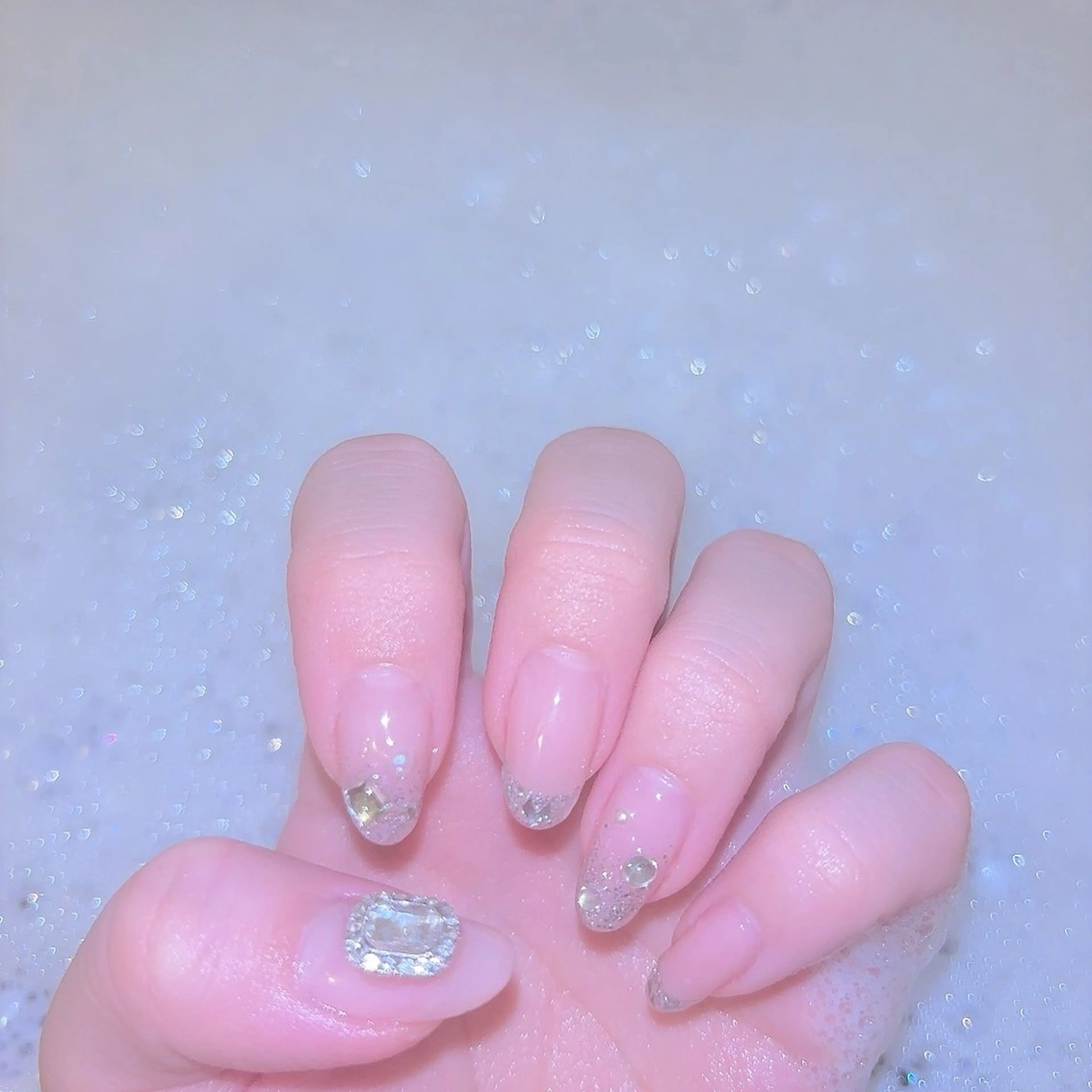 ネイル フレンチネイル ガラスフレンチ キラキラネイル 韓国ネイル ハンドネイル Yappy kurumiのネイルデザイン