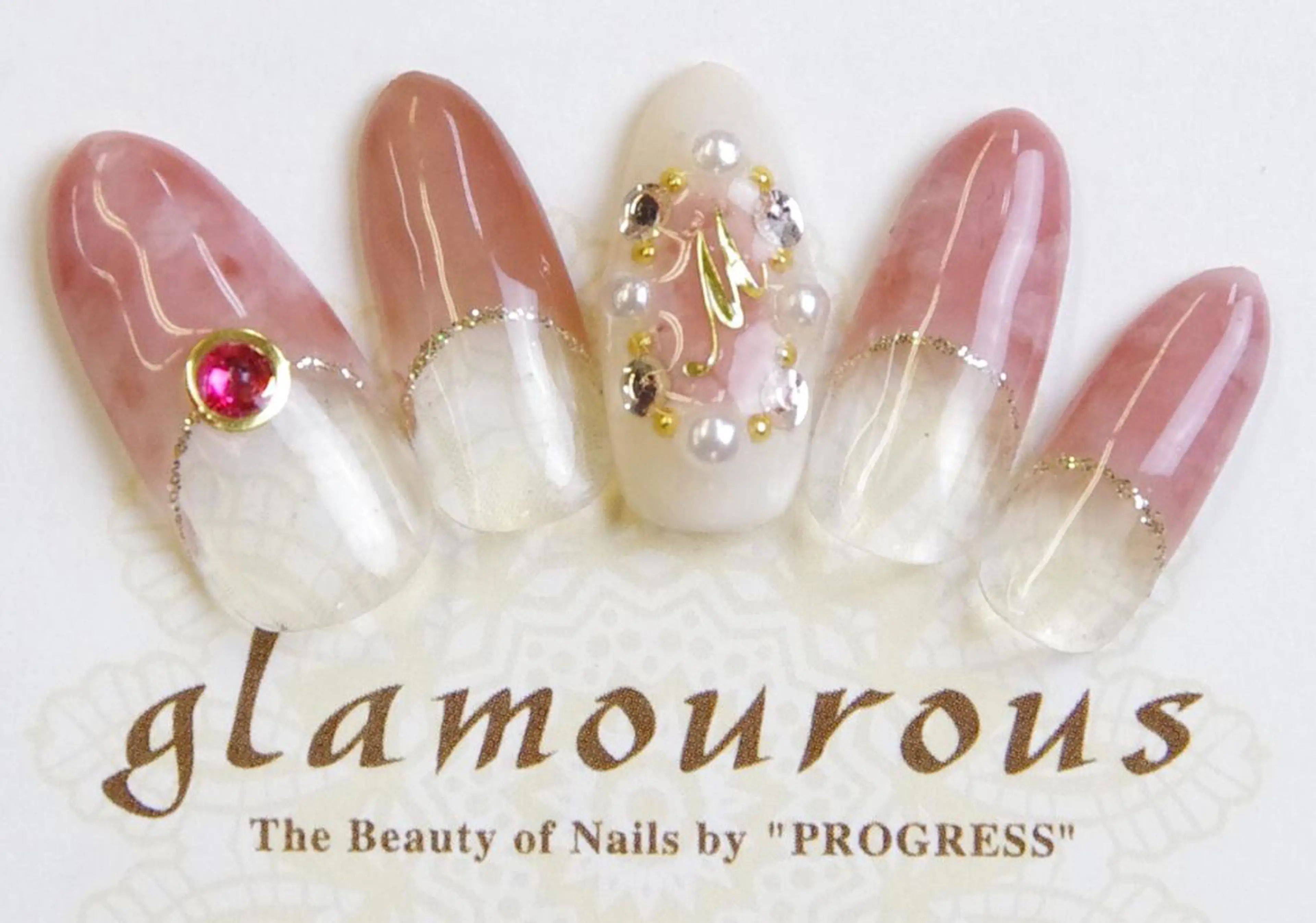 ネイル グラマラス ／アンジェアイのマツエク・マツパデザイン