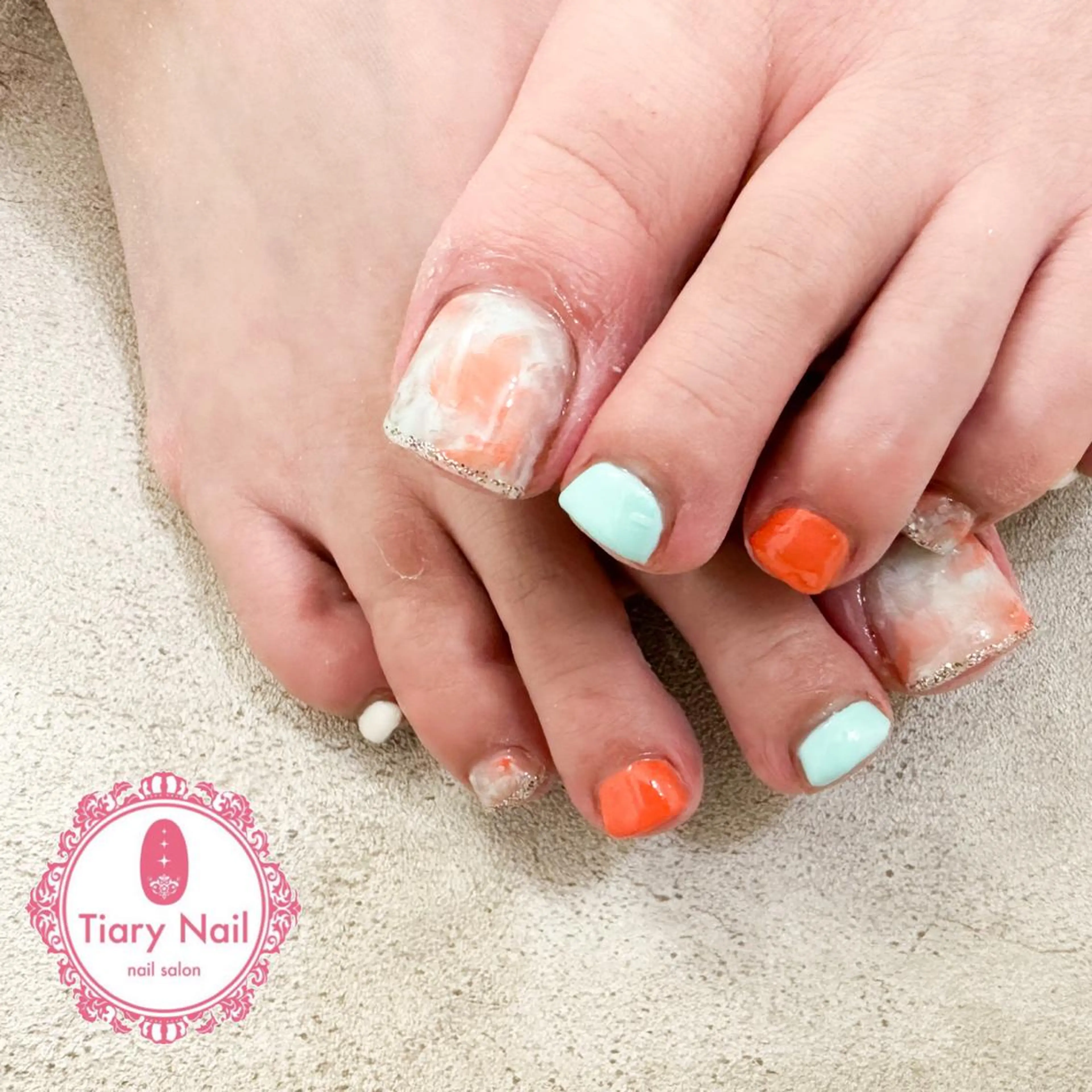 ネイル tiarynail K Kのネイルデザイン