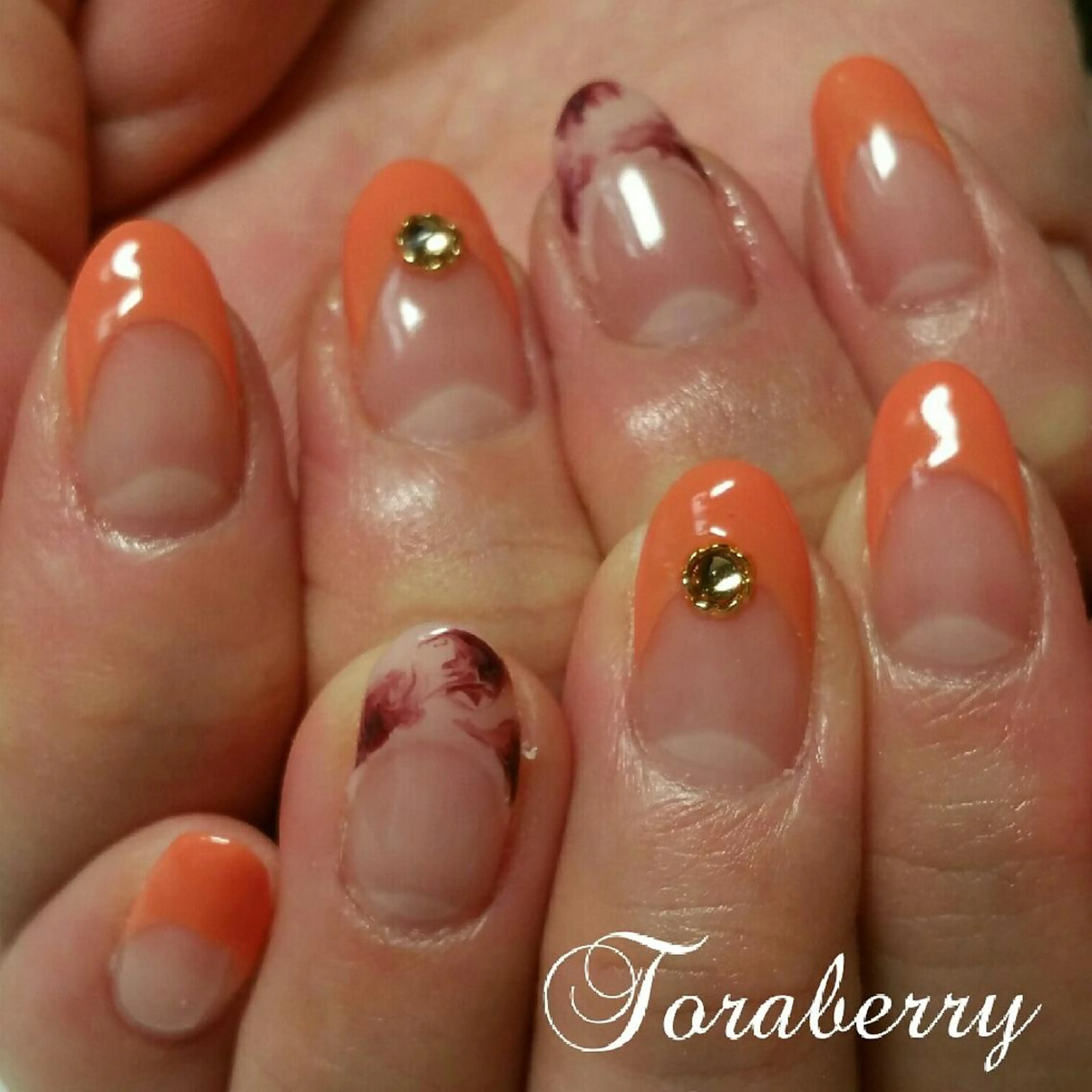 ネイル フレンチネイル ネイリスト なつみのネイルデザイン