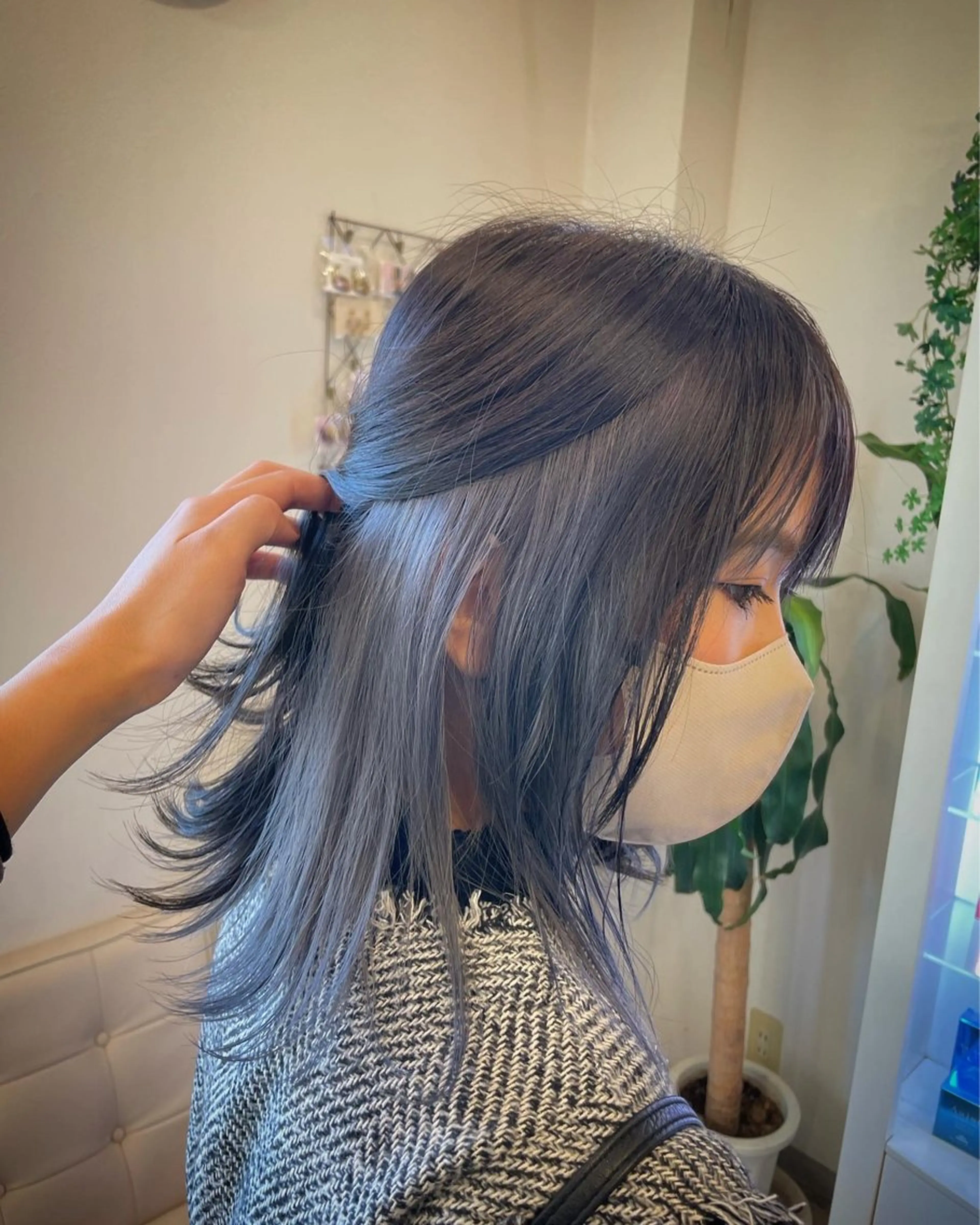 セミロング カラー Avis Hair Works所属・野田 歩のヘアスタイル