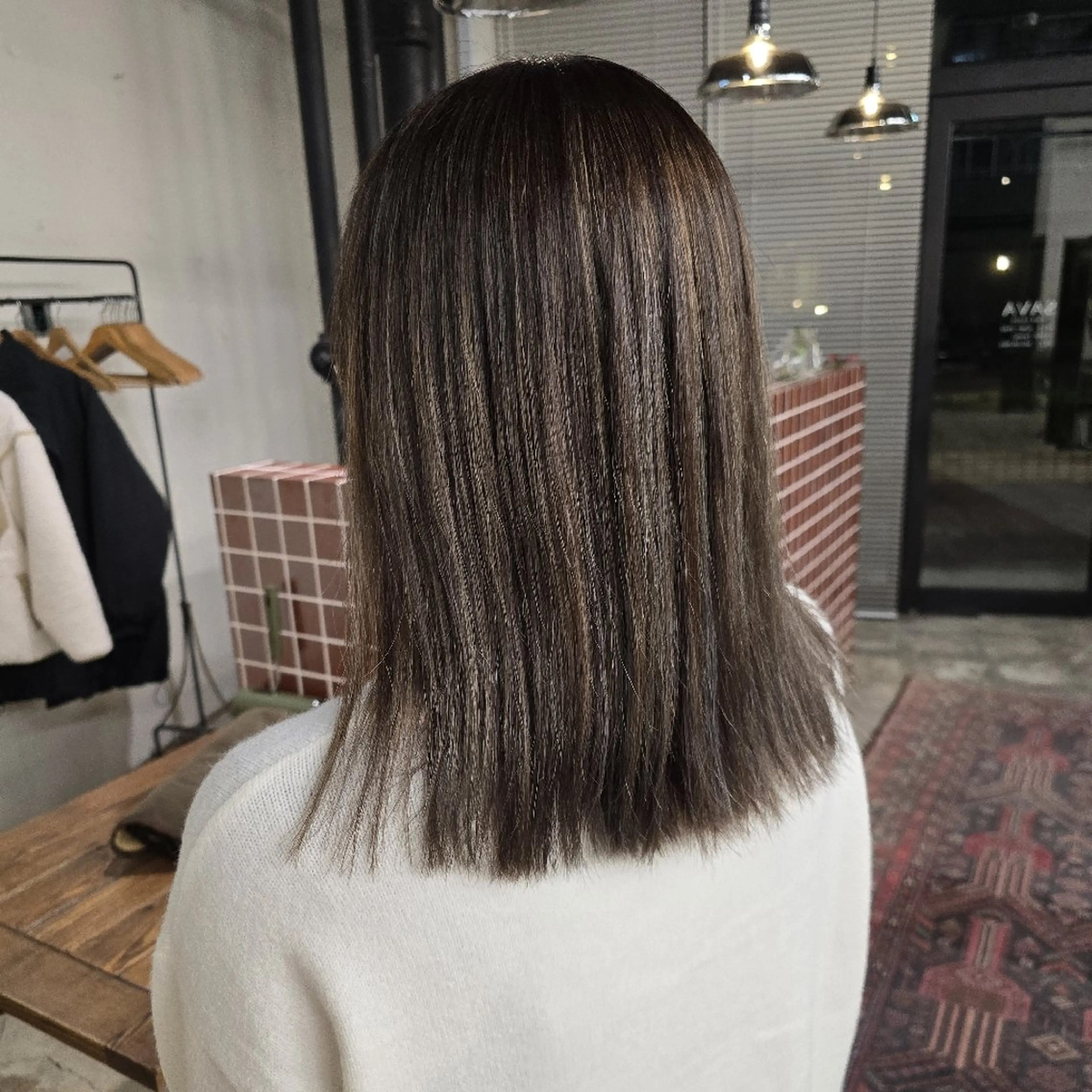 カラー セミロング カット ヘアカラー SAVA keyaki所属・ハヤシ マユ ✂ 府中美容室のヘアスタイル