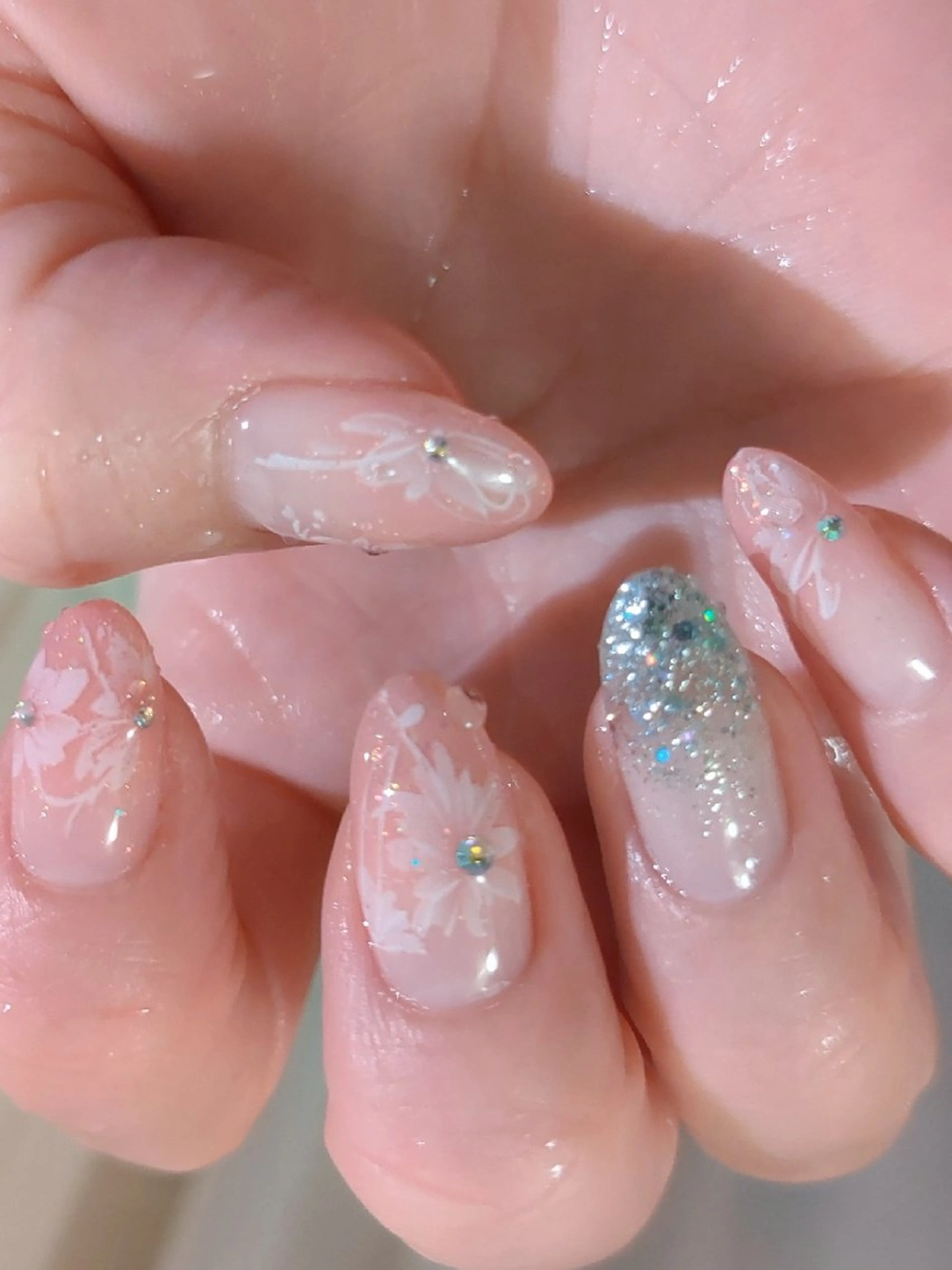 ネイル ハンドネイル E·U·B ネイル所属・横浜市中区曙町 E·U·Bネイルのネイルデザイン