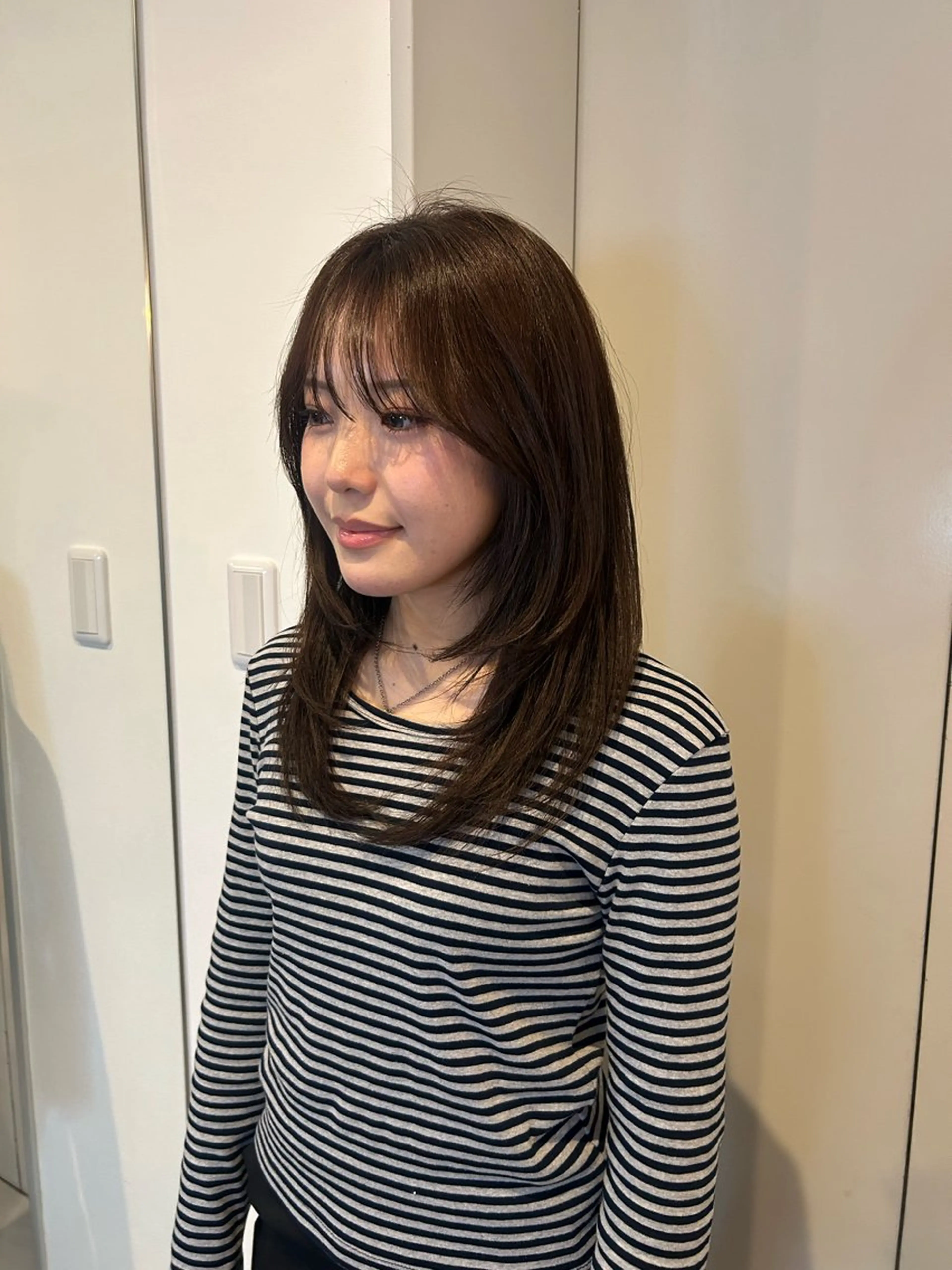 ロング レイヤーカット 前竹 那生のヘアスタイル