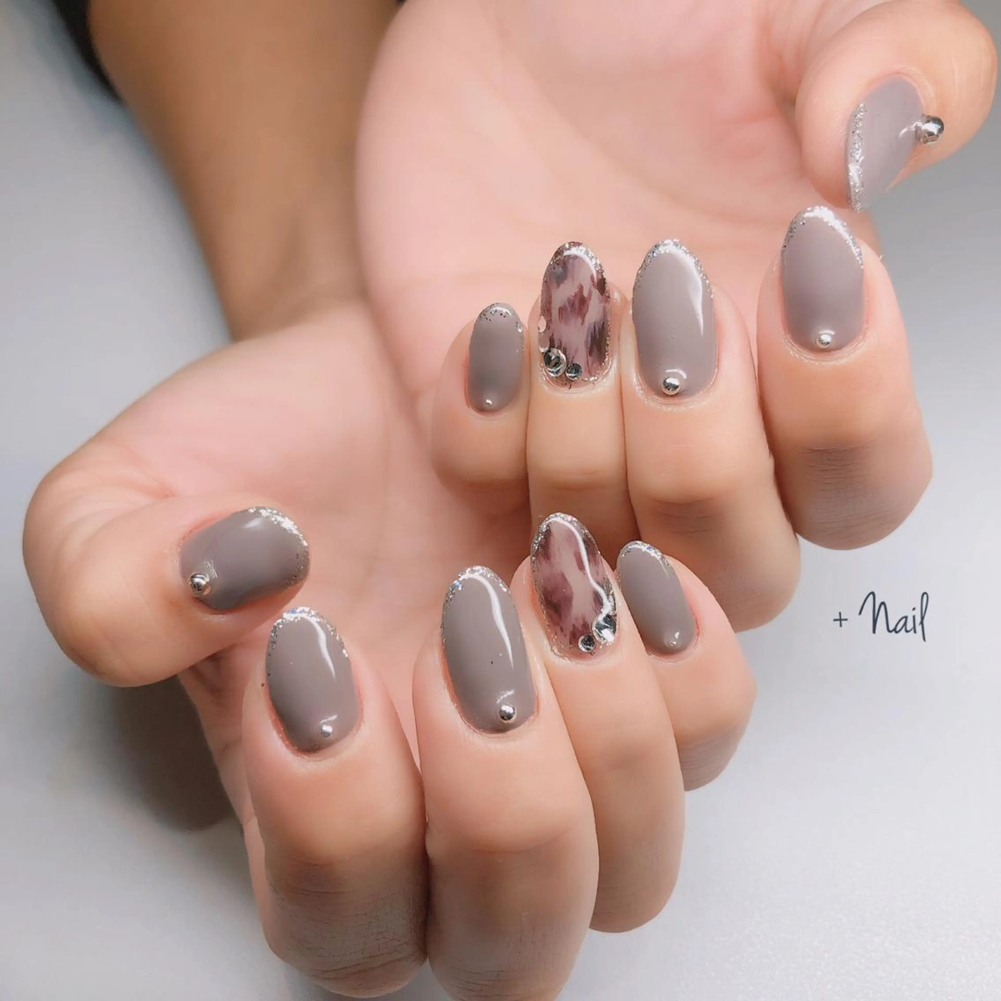 ネイル Aim* 深爪・自爪育成専門店のネイルデザイン