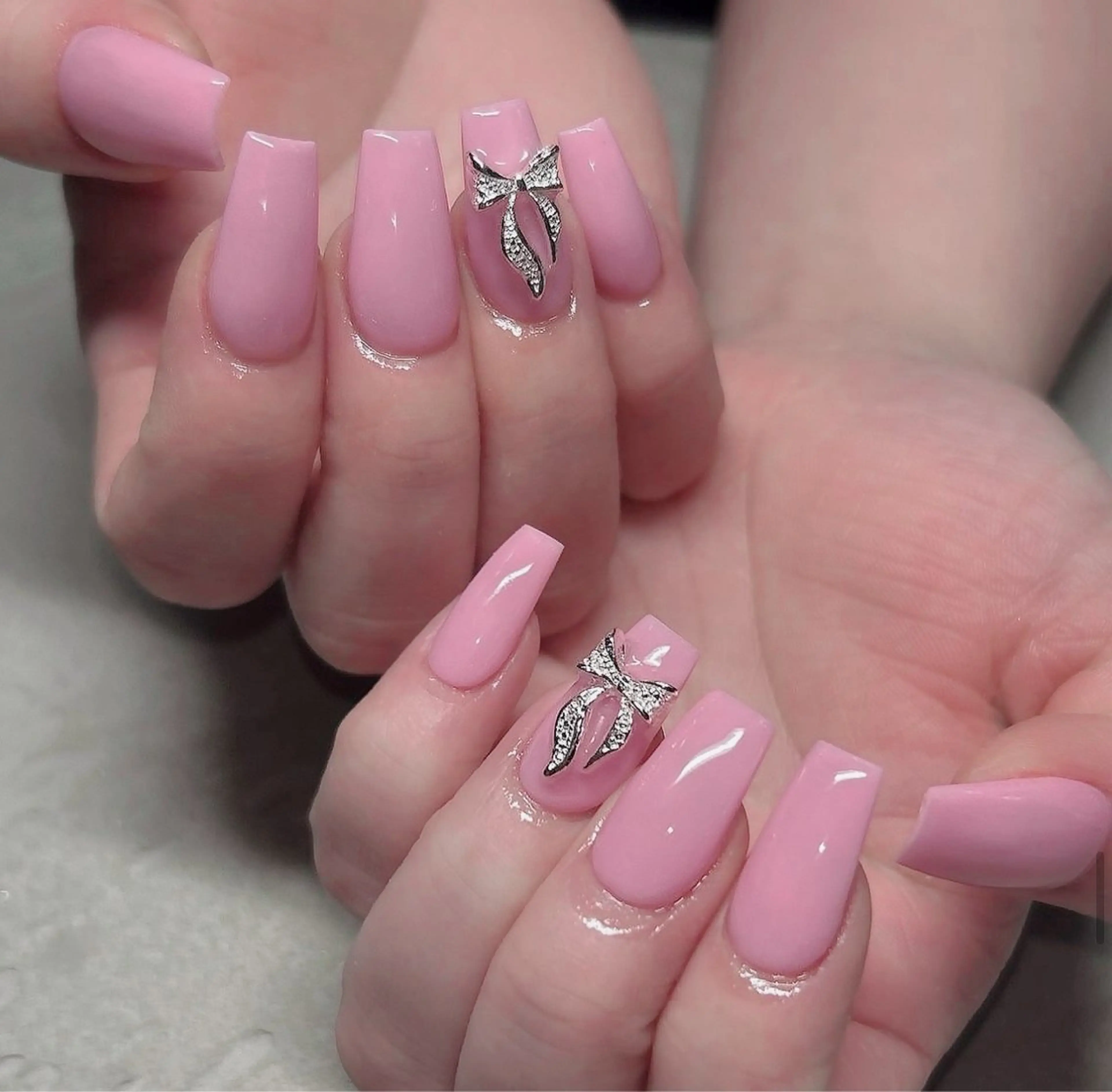 ネイル ジェルネイル 韓国ネイル マグネットネイル ネイルチップ 冬ネイル Lenie Nail Salonのネイルデザイン