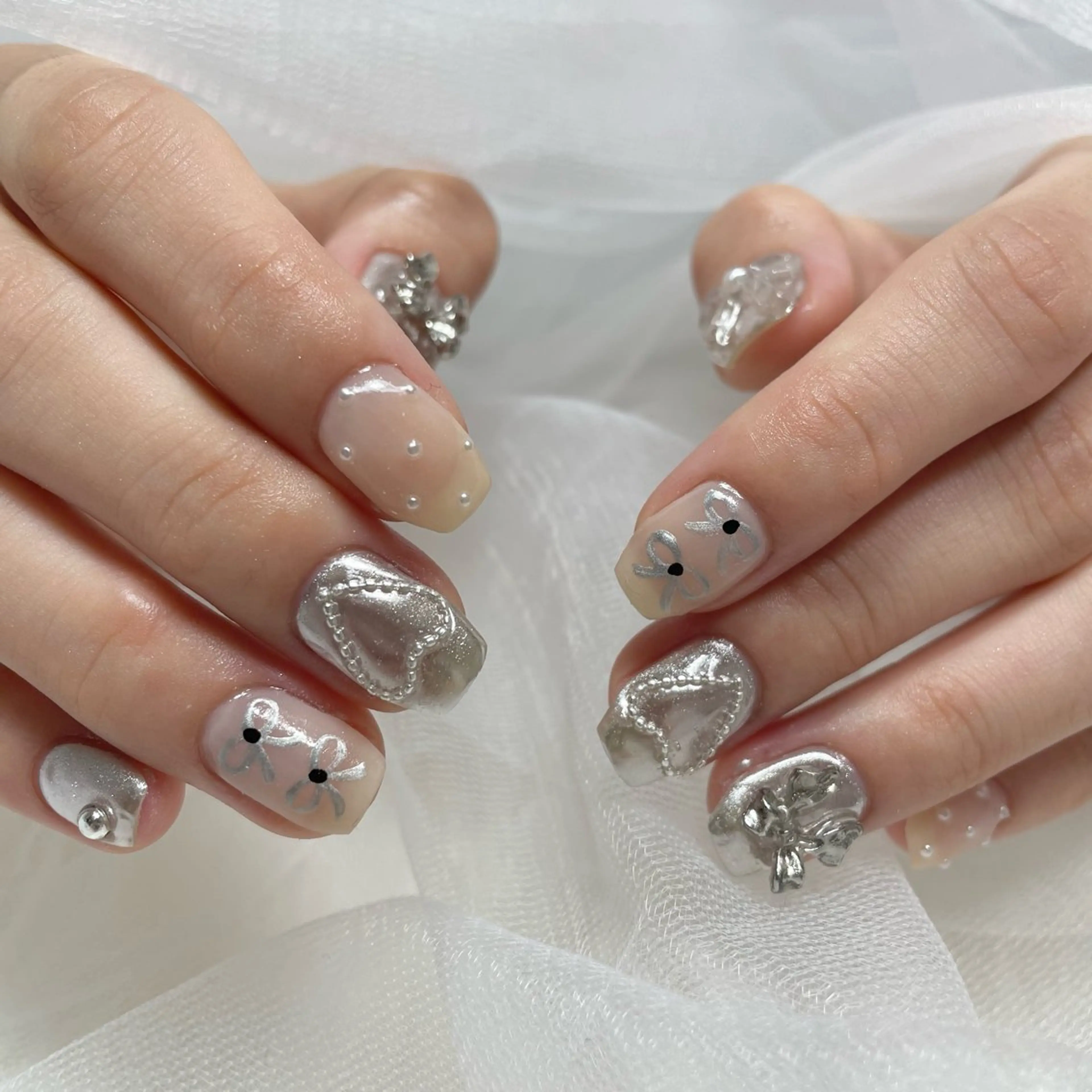 ネイル シルバー h's dazz harukaのネイルデザイン