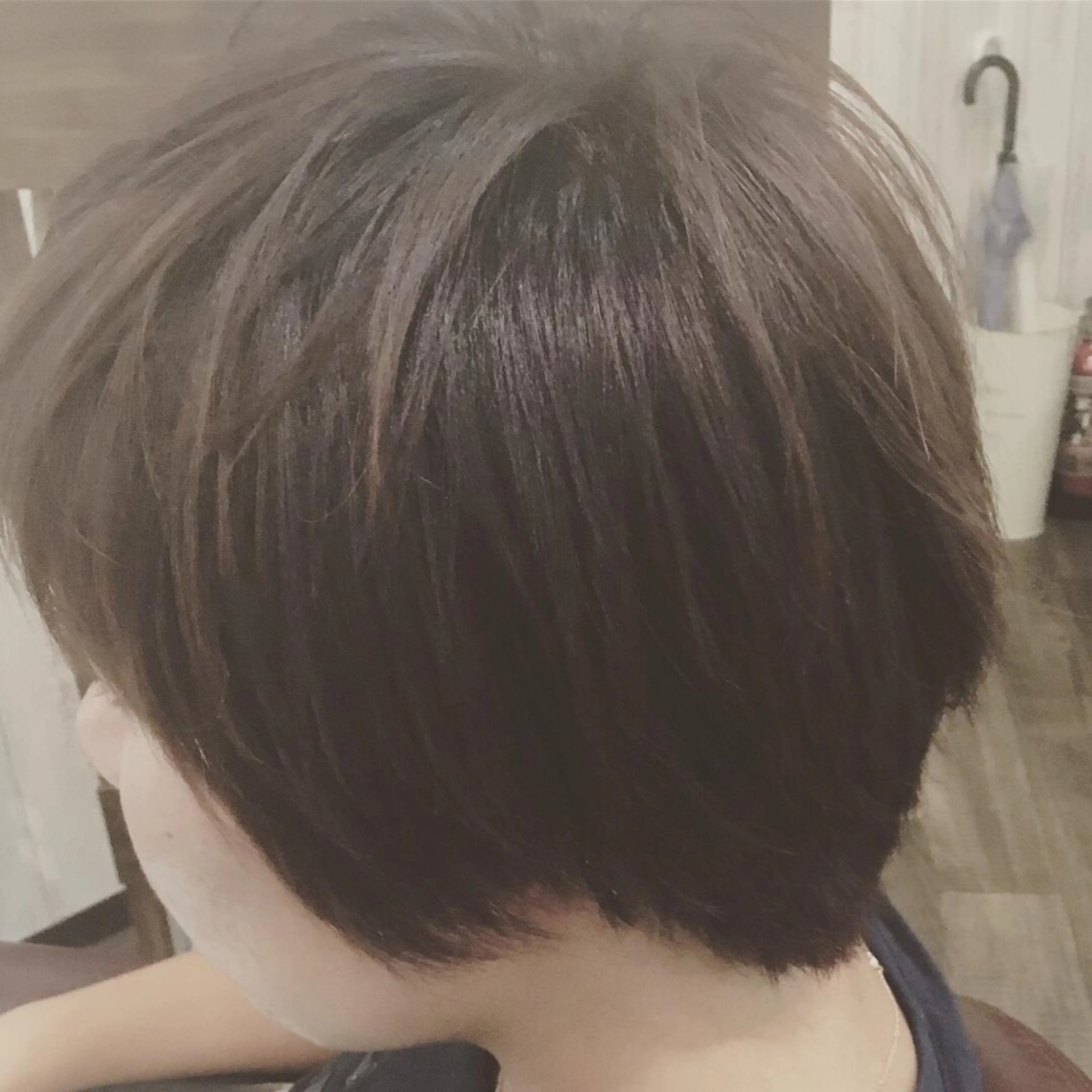 ショート カラー embrace エンブレイスのヘアスタイル