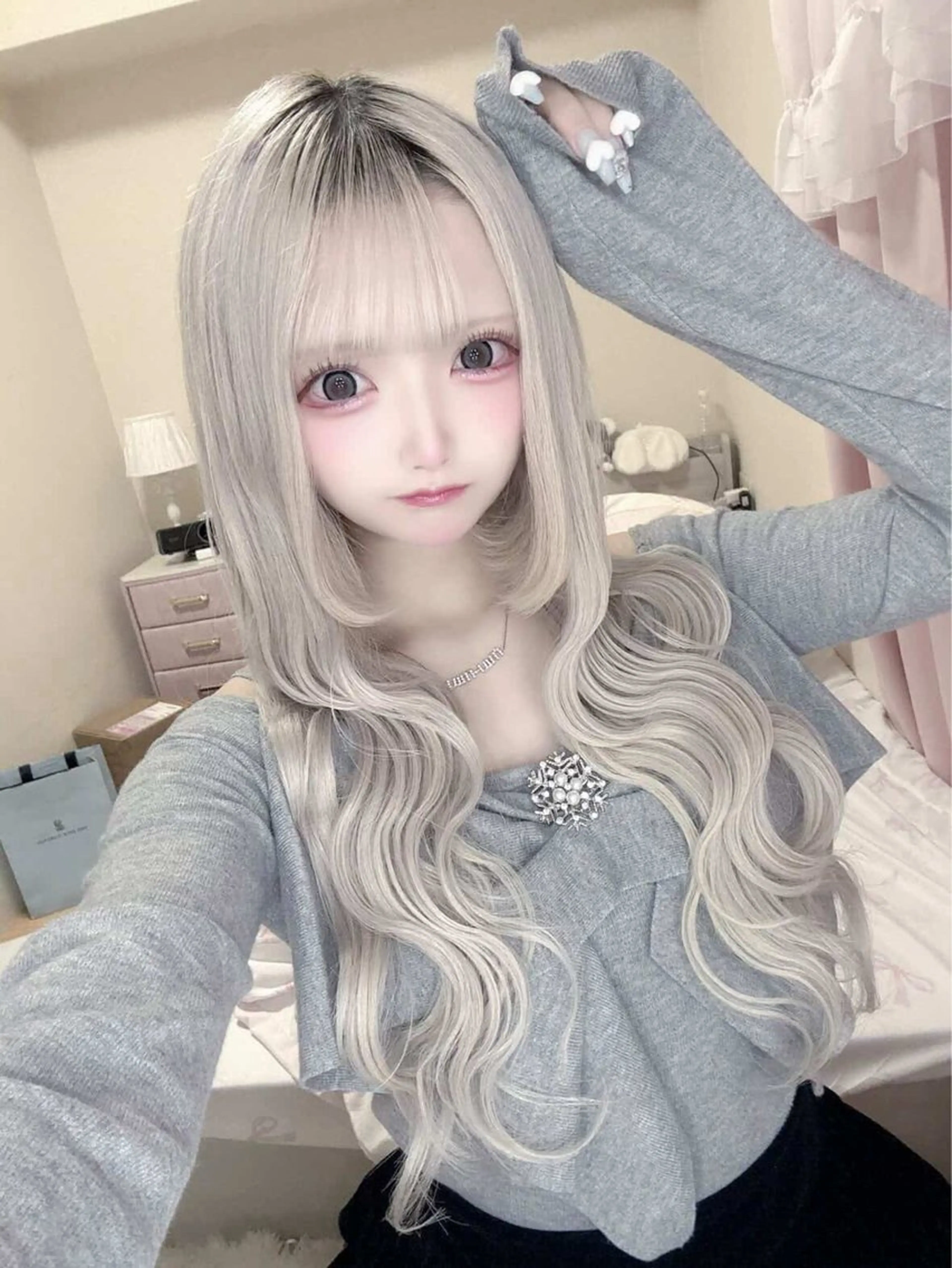 ロング カラー カット ヘアカラー トリートメント エクステ ハイトーンエクステ 🎩カズキ🎩のヘアスタイル