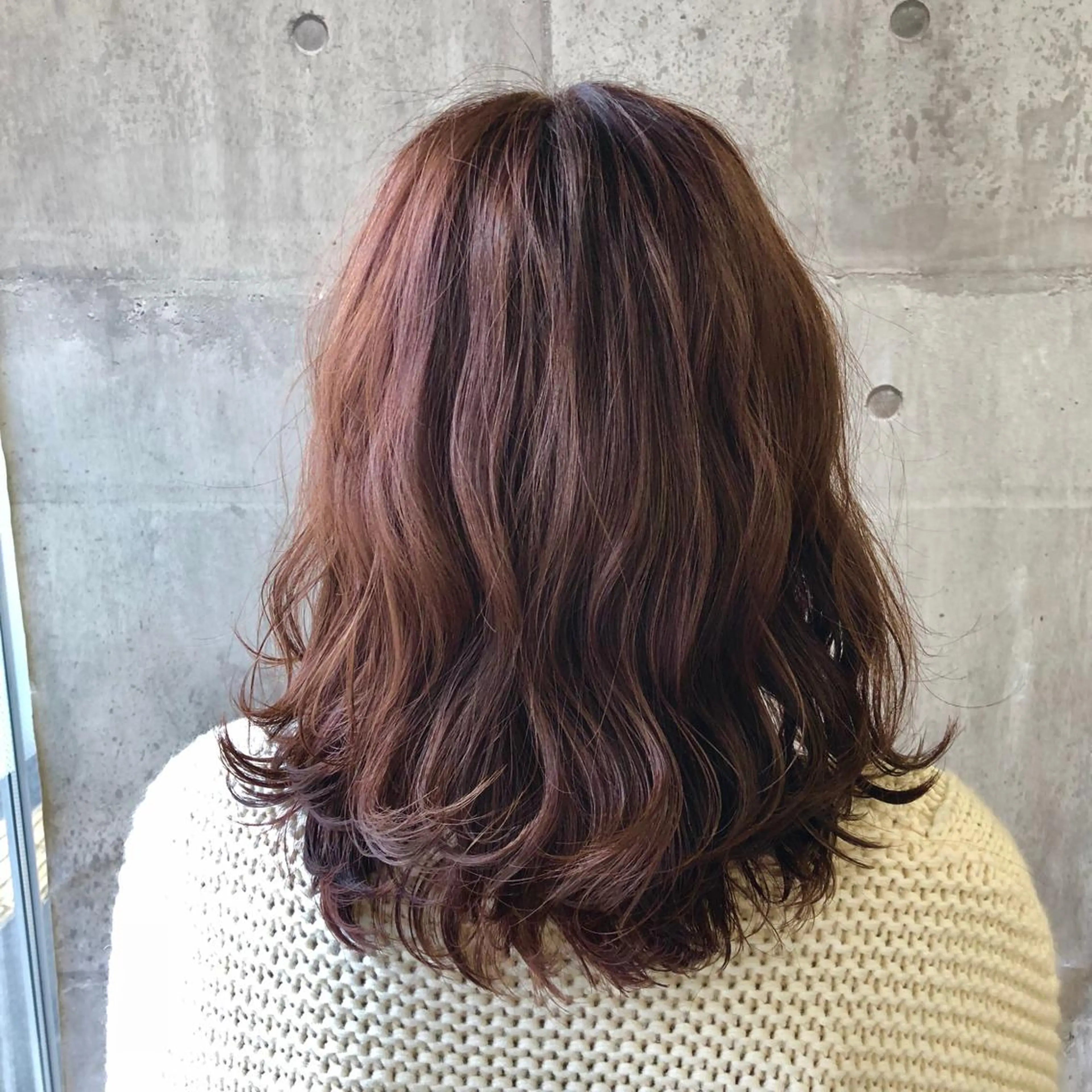 セミロング カラー LiEN所属・菅沢 奈生のヘアスタイル