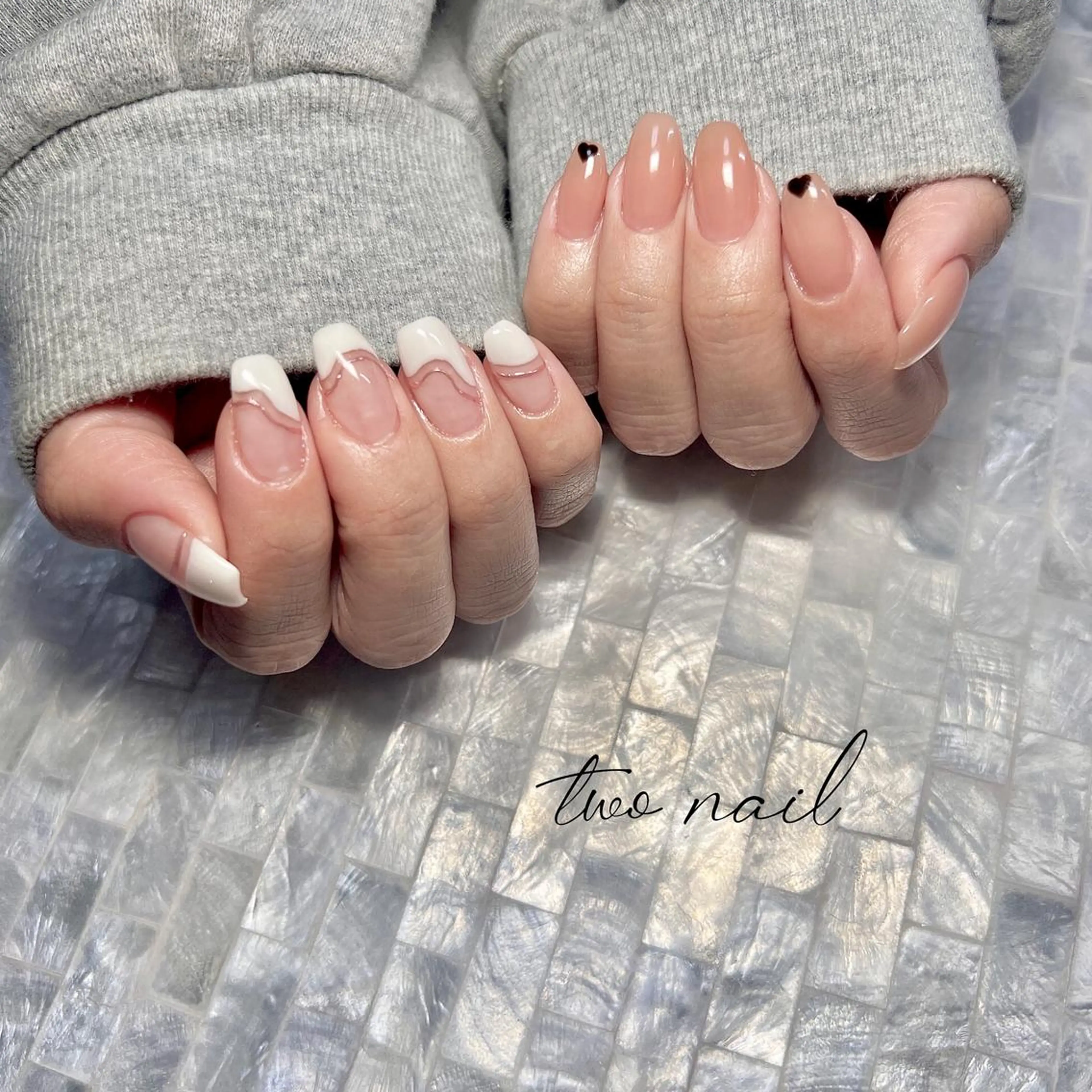 ネイル アートネイル ブラウン フットネイル ハート ニュアンスネイル two nailのネイルデザイン