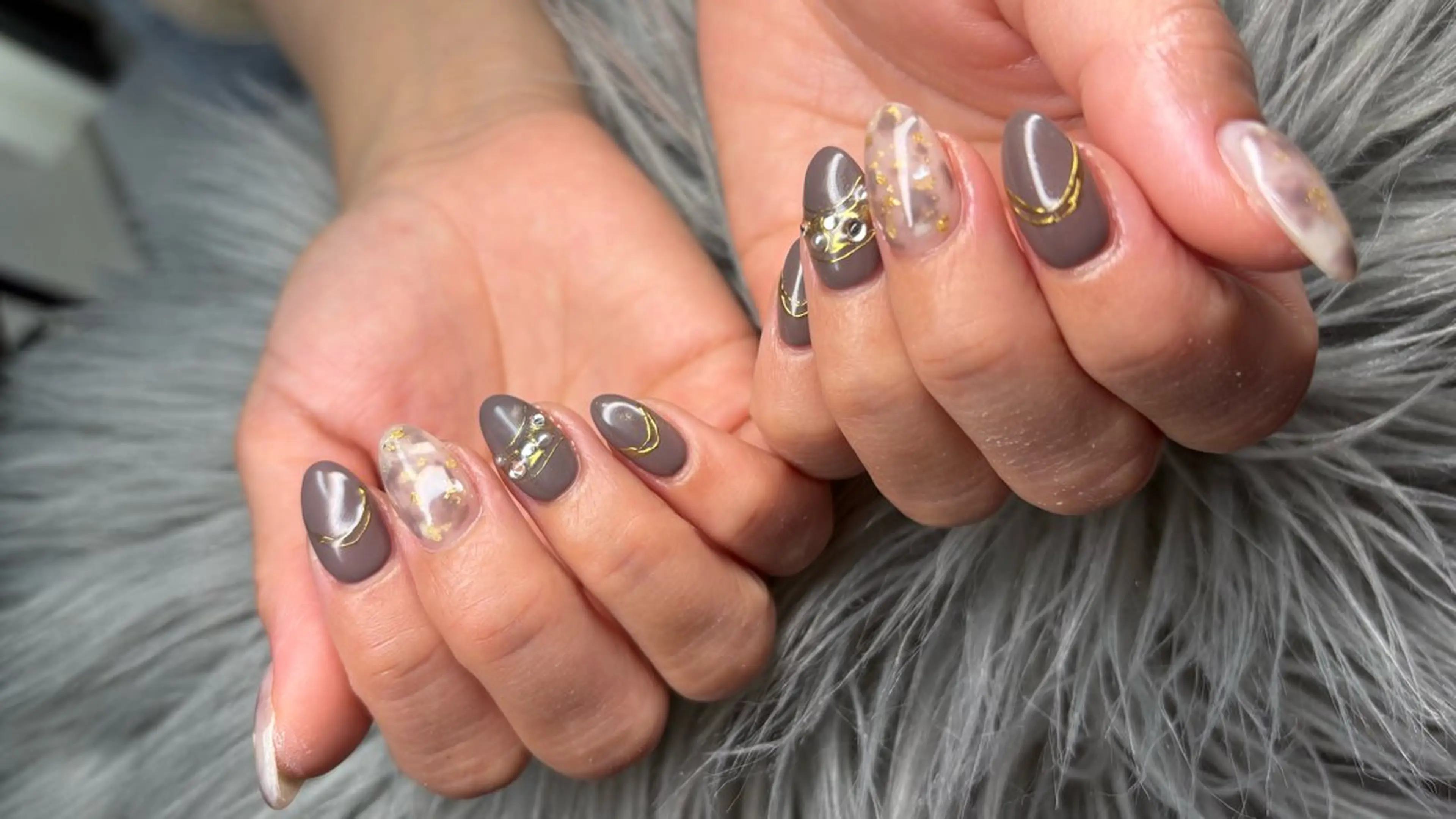 ネイル 伊藤 紗弥花のネイルデザイン