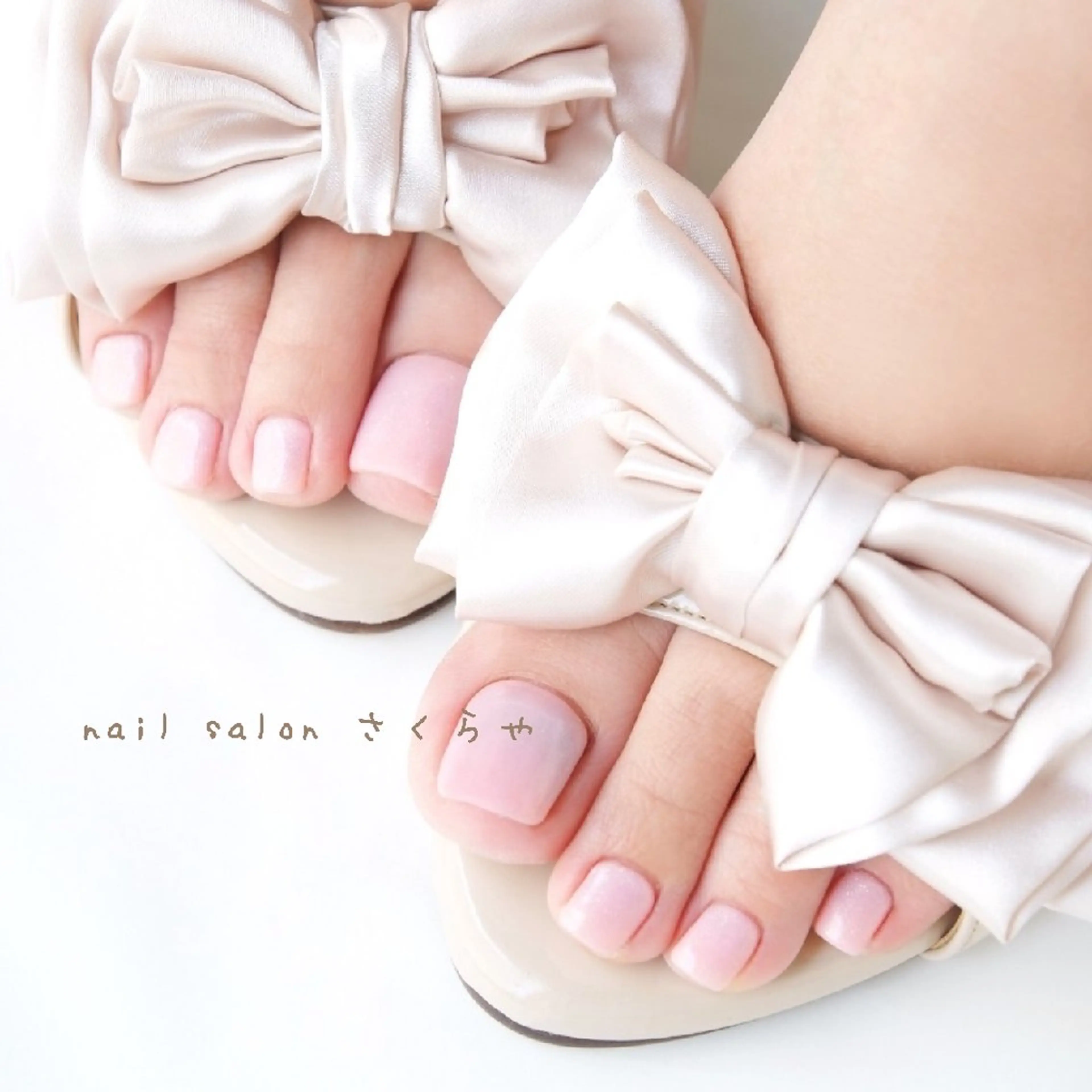 ネイル フットネイル ジェルネイル 卒業式 さくらや❤ パラジェル使用のネイルデザイン