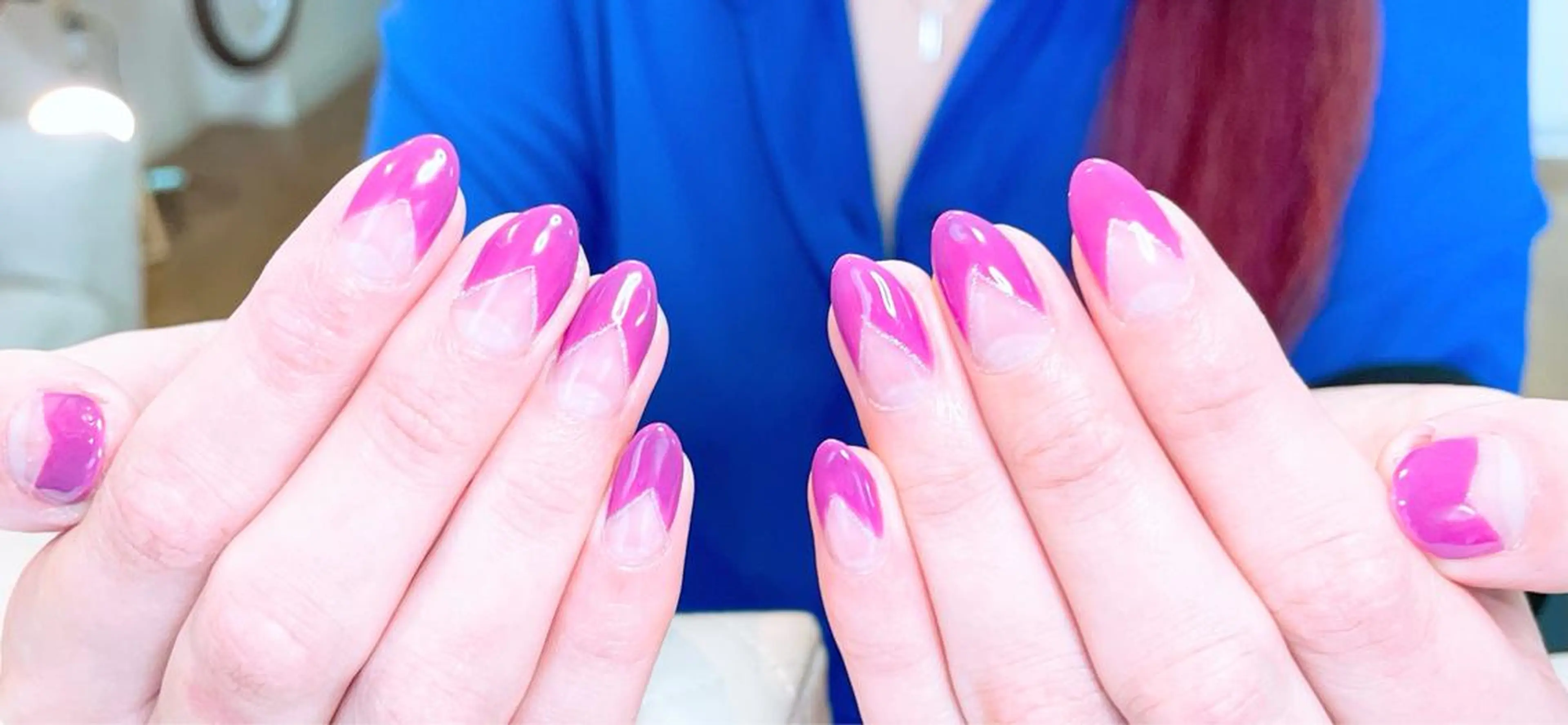 ネイル フレンチネイル manis .のネイルデザイン