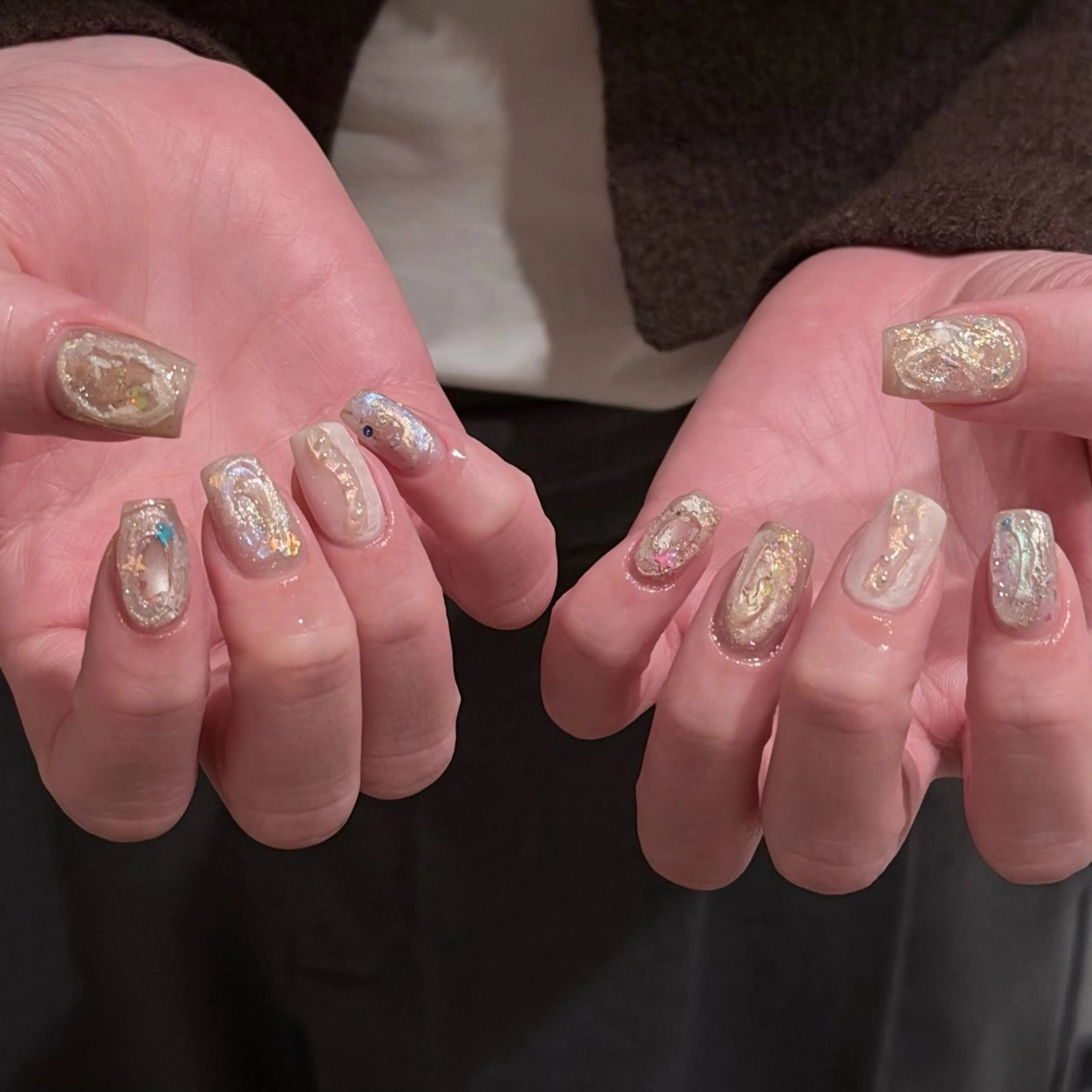 ネイル ハンドネイル 🎀 Hiyubi._.nail 🫧所属・🎀フェイ フェイ🫧💗のネイルデザイン