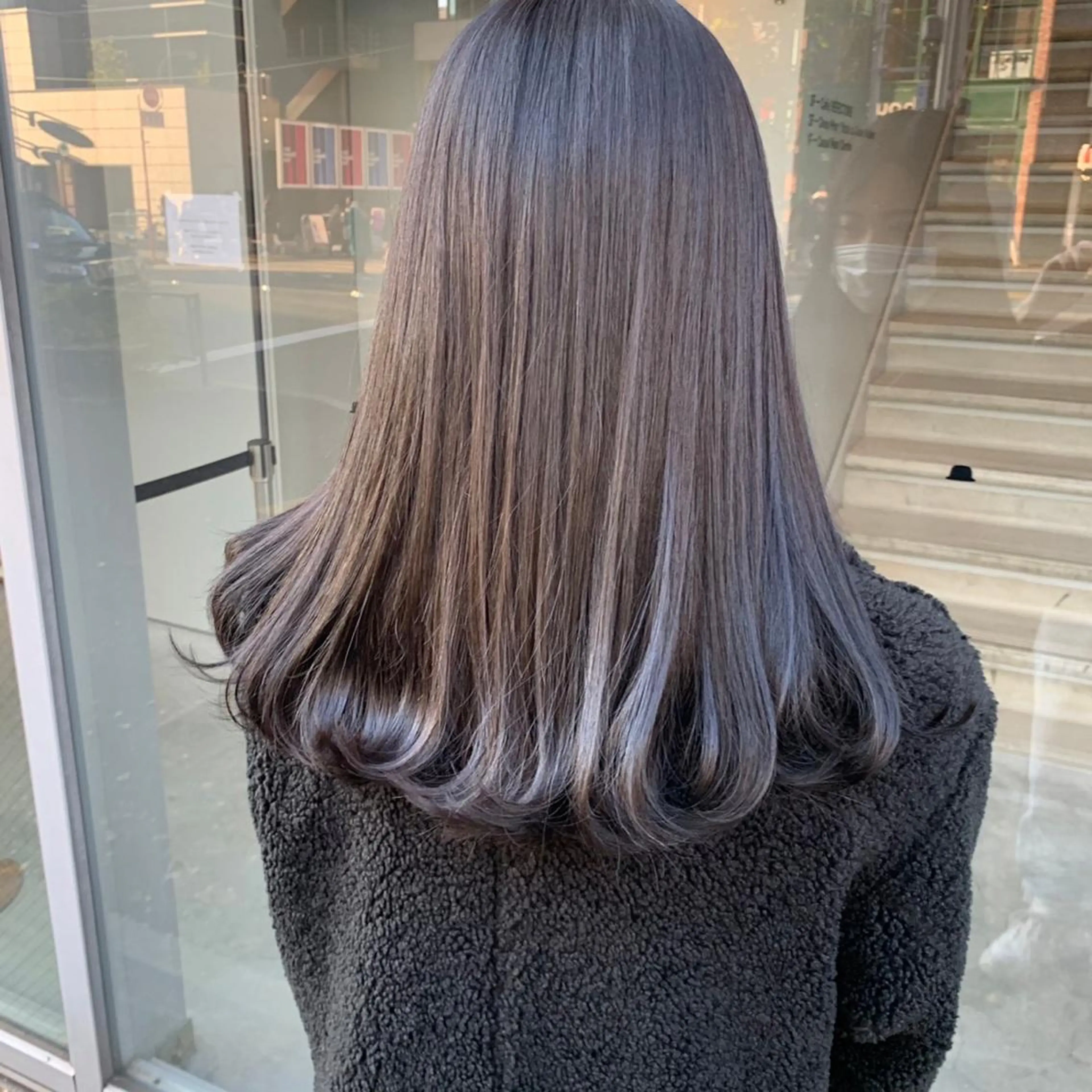 ロング トレンドモテカラー 🩷色落ちまで可愛くのヘアスタイル