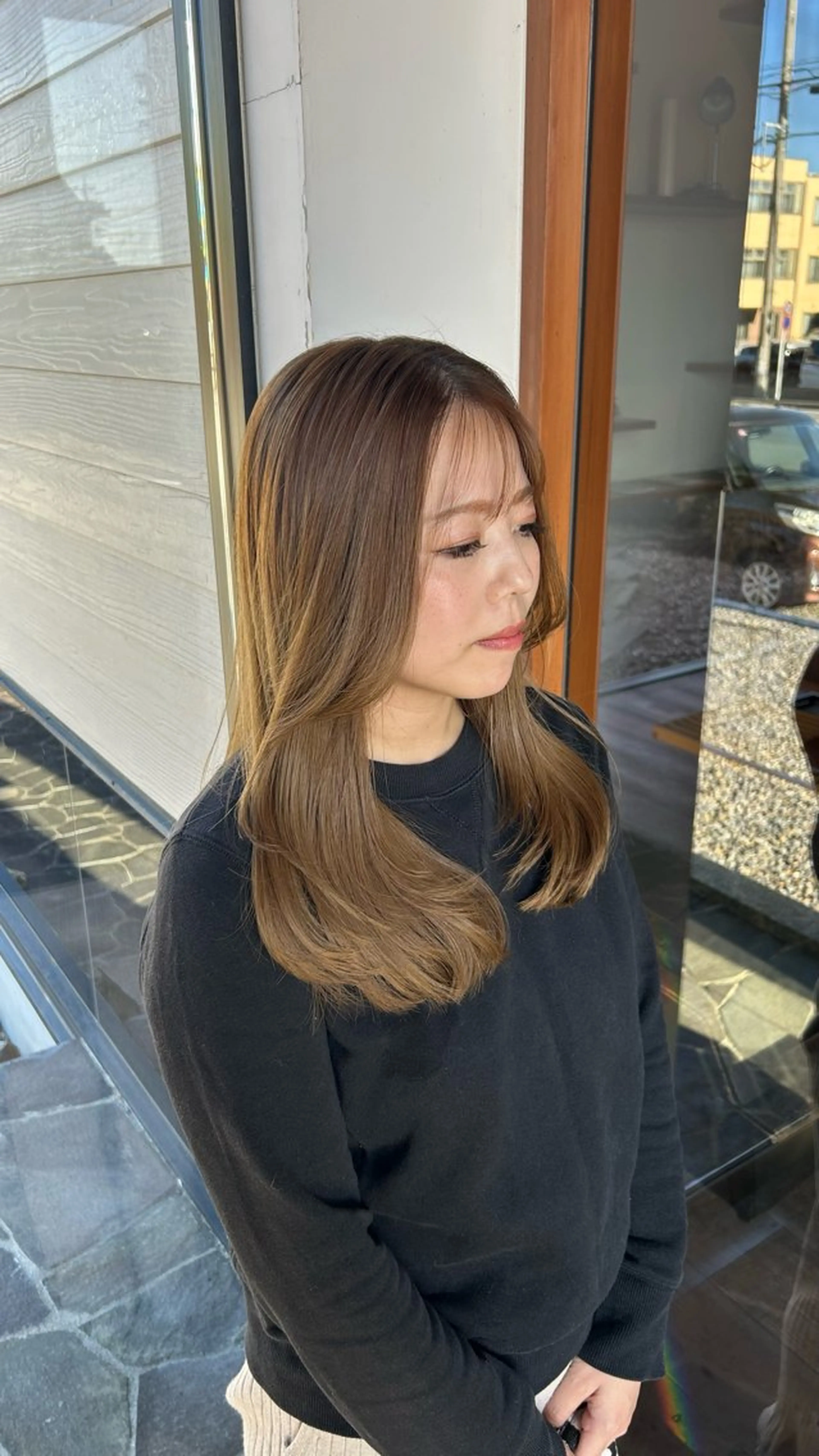 ロング 顔周りカット レイヤーカット カット 村松 麻菜のヘアスタイル