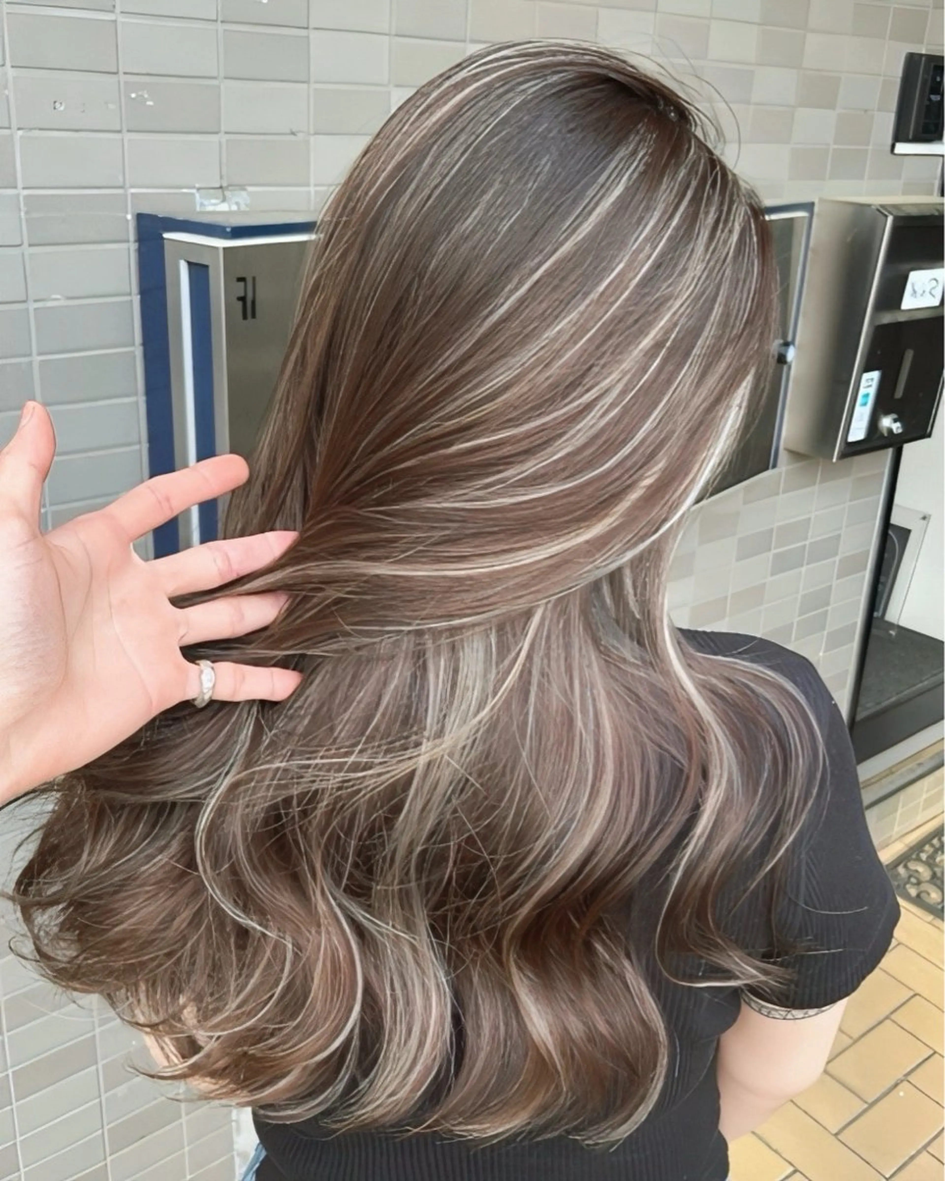 ロング カラー ✨レイヤーカット 海外ヘア/原宿✨のヘアスタイル