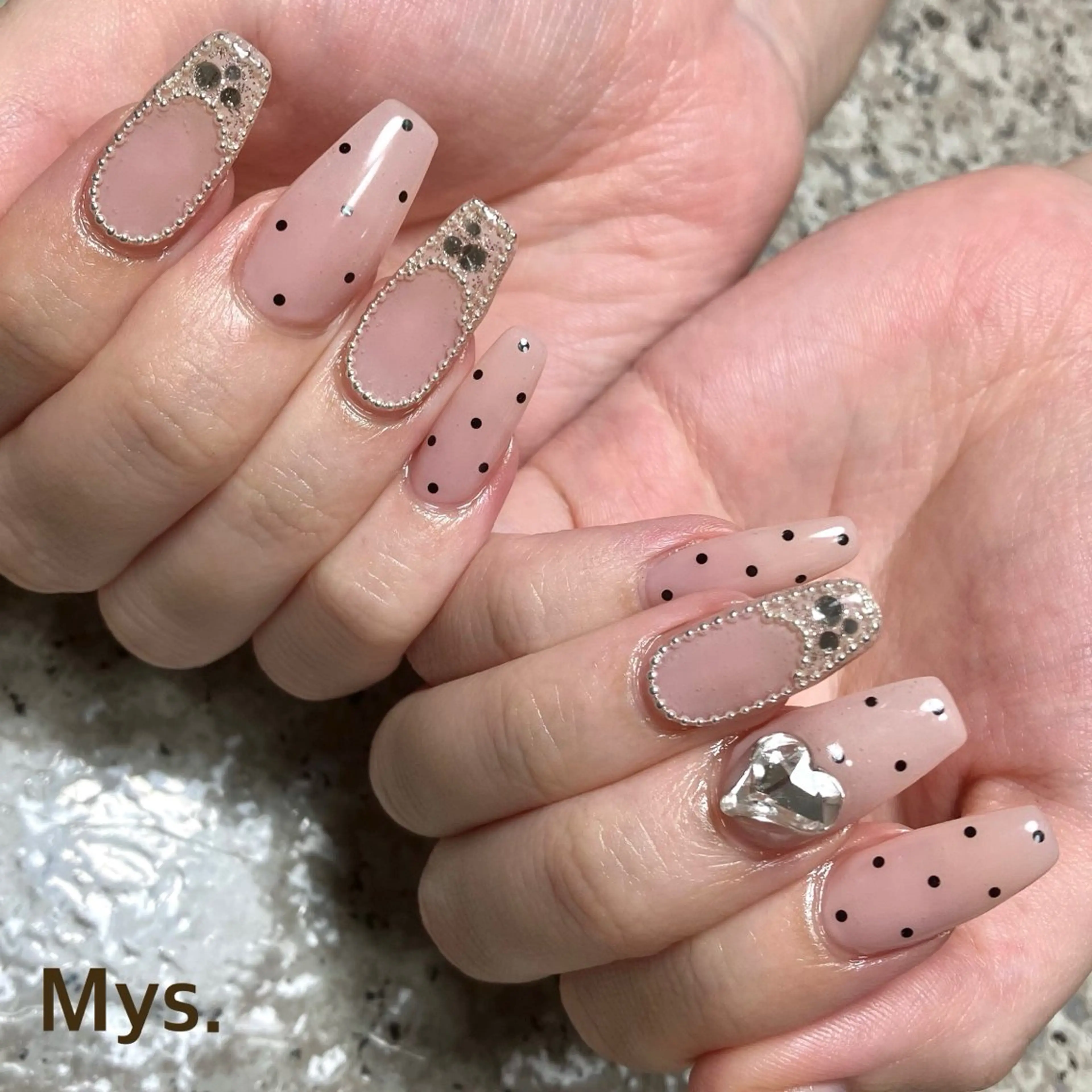 ネイル ハンドネイル Mys. 三上紗紀のネイルデザイン