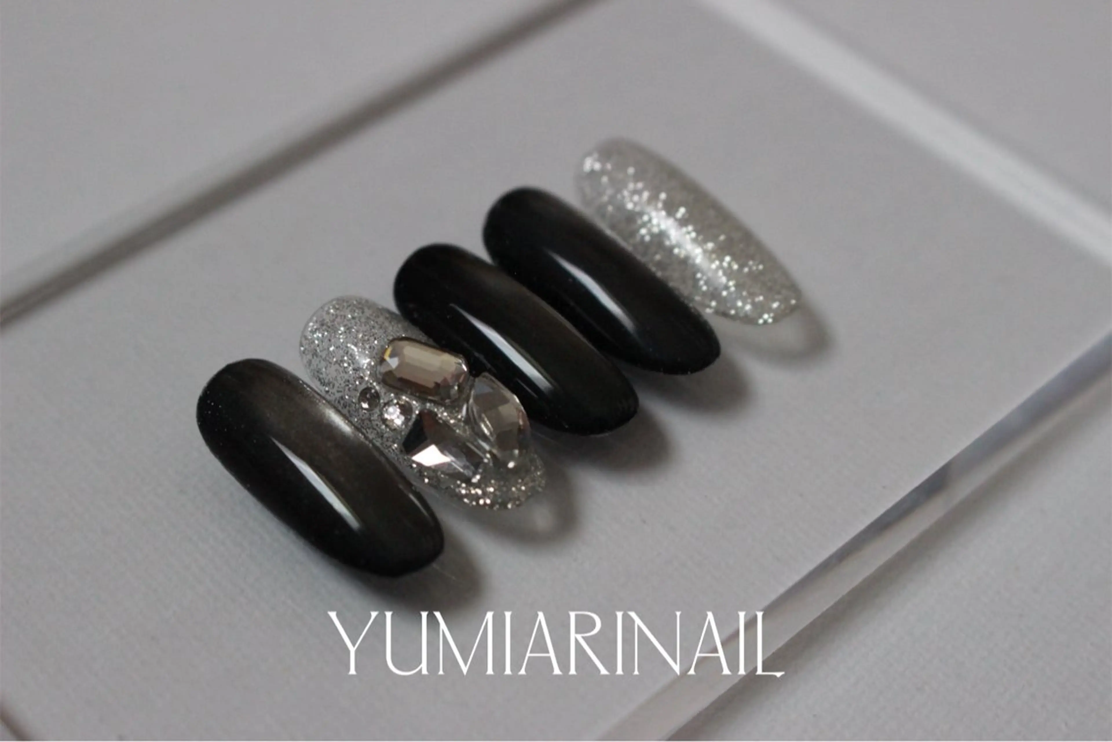 ネイル YUMIARI NAILのネイルデザイン