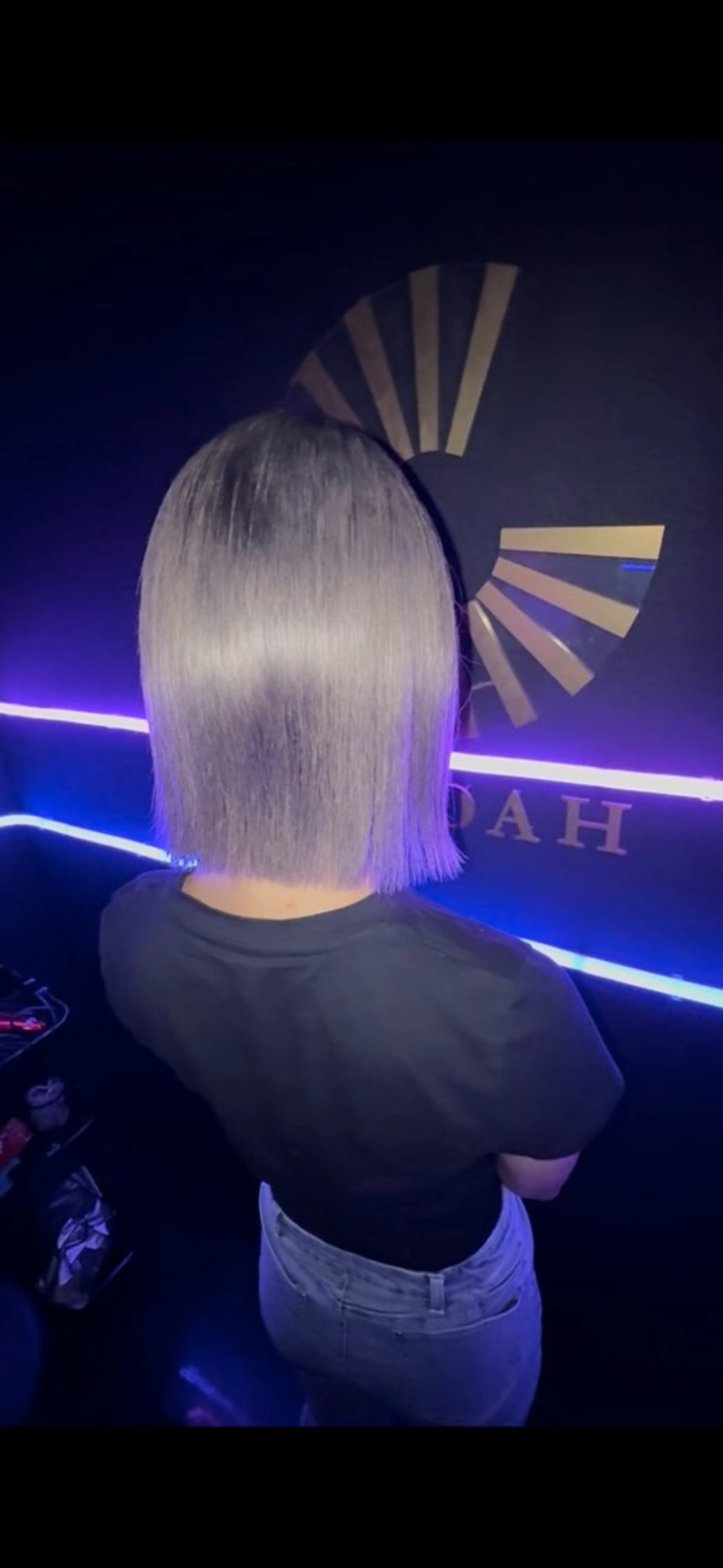 ショート カラー LINOAH所属・派手髪の錬金術師 🌟佐藤貴翔のヘアスタイル