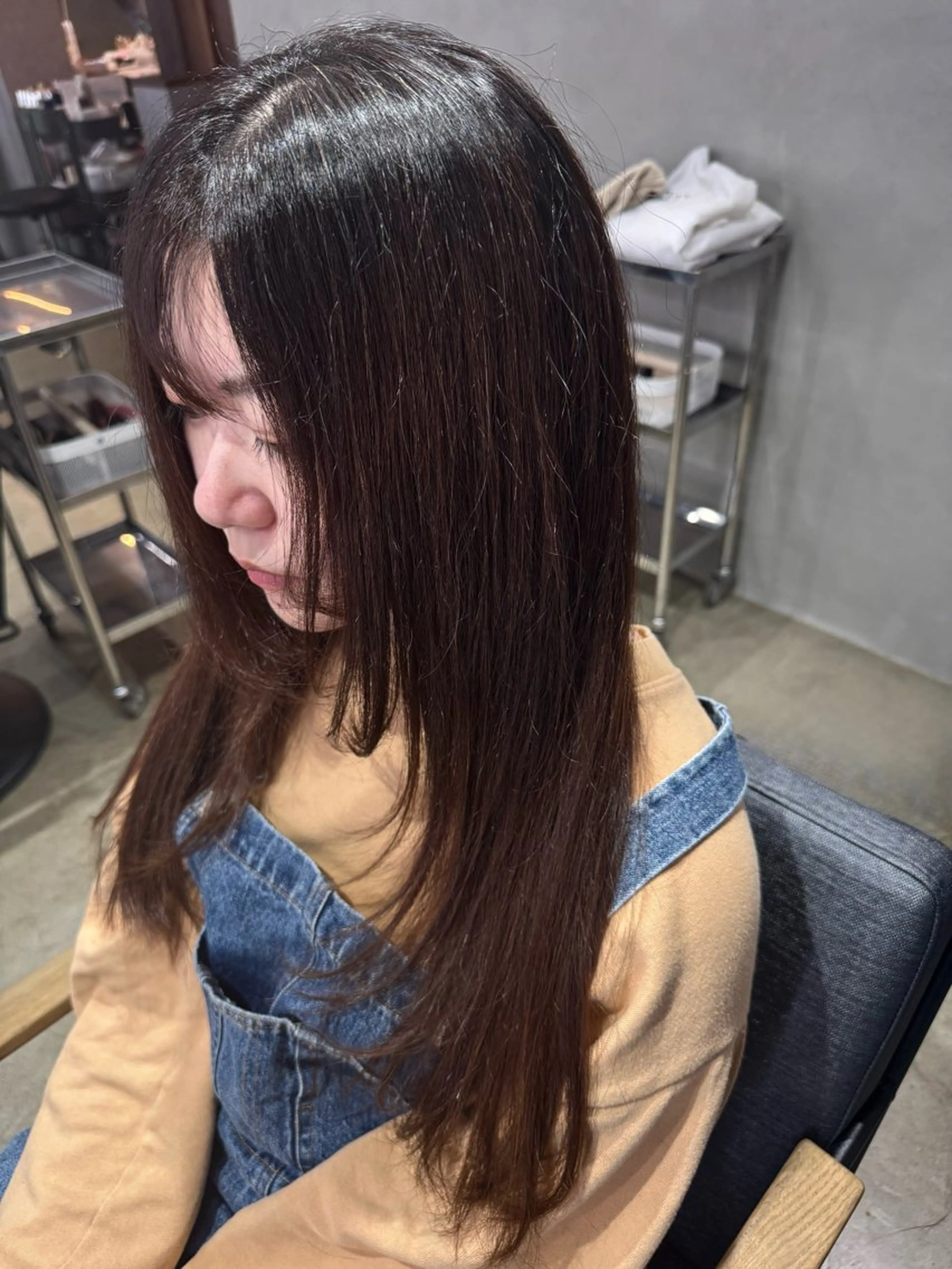 ロング 顔まわりレイヤー 顔周りカット レイヤーカット HANA ☺︎のヘアスタイル