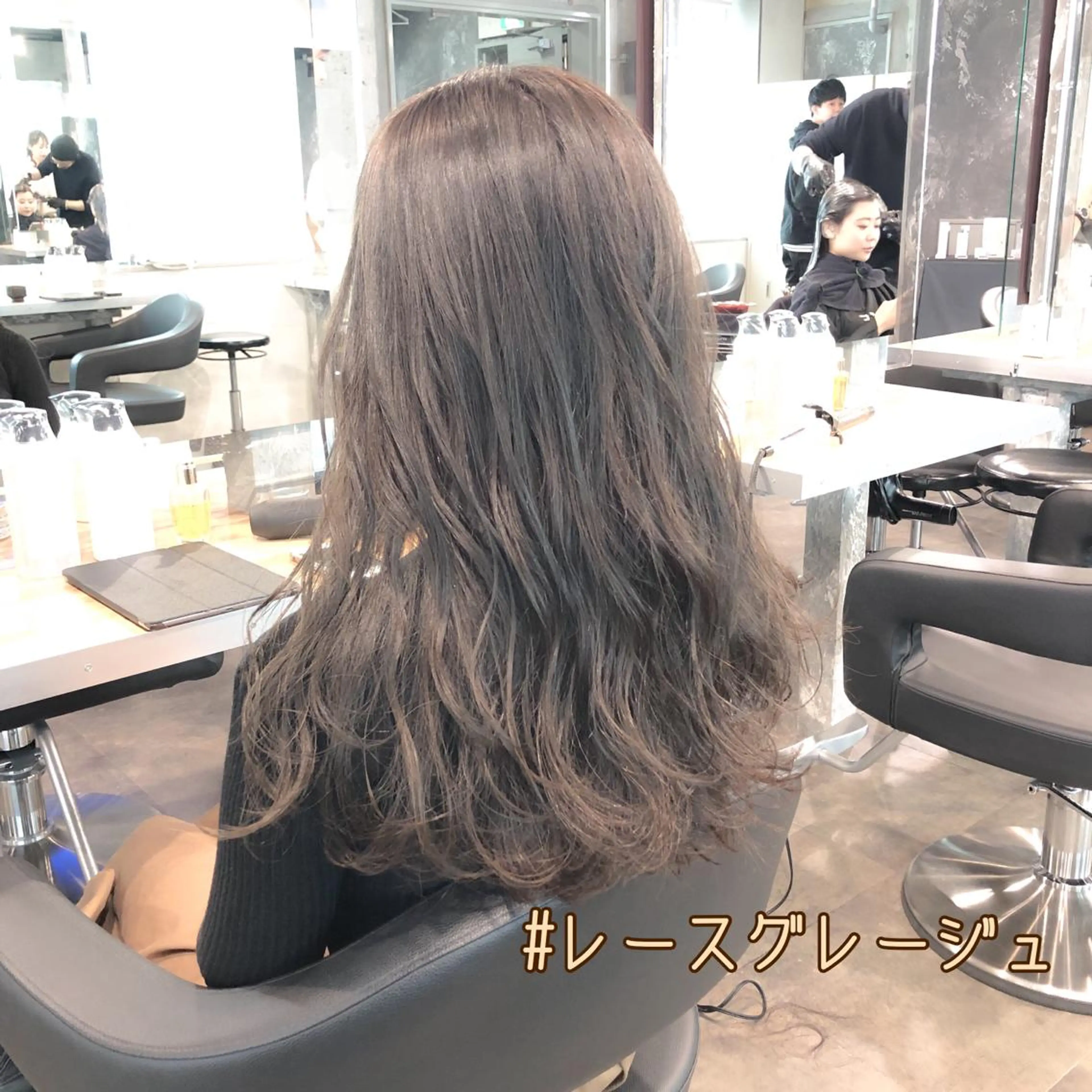 ロング カラー ヘアカラー 🔷似合わせのプロ KUMA🔷のヘアスタイル