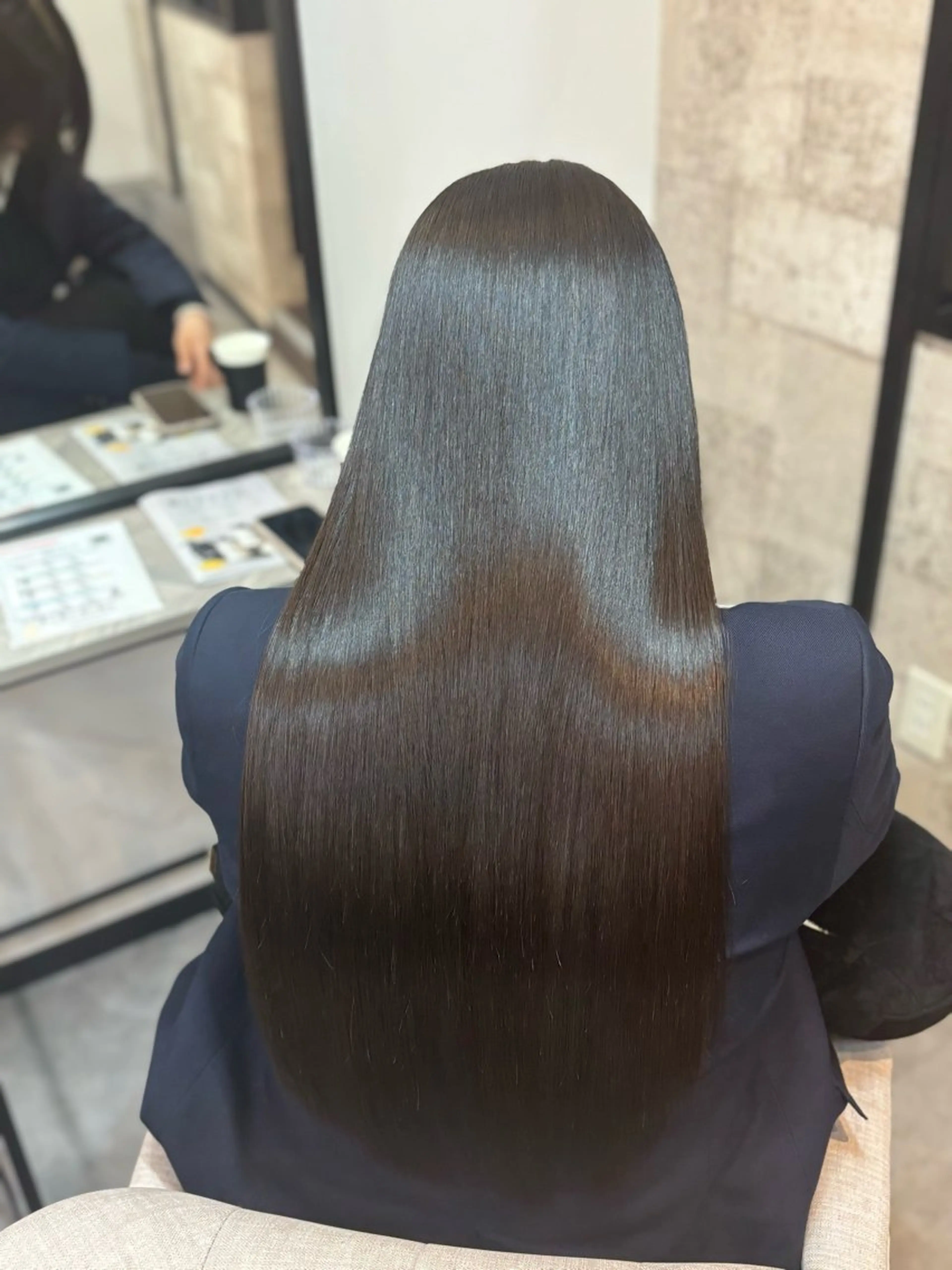 ロング 縮毛矯正 haru新宿所属・新宿/美髪/髪質改善 🫧リョウ🫧のヘアスタイル