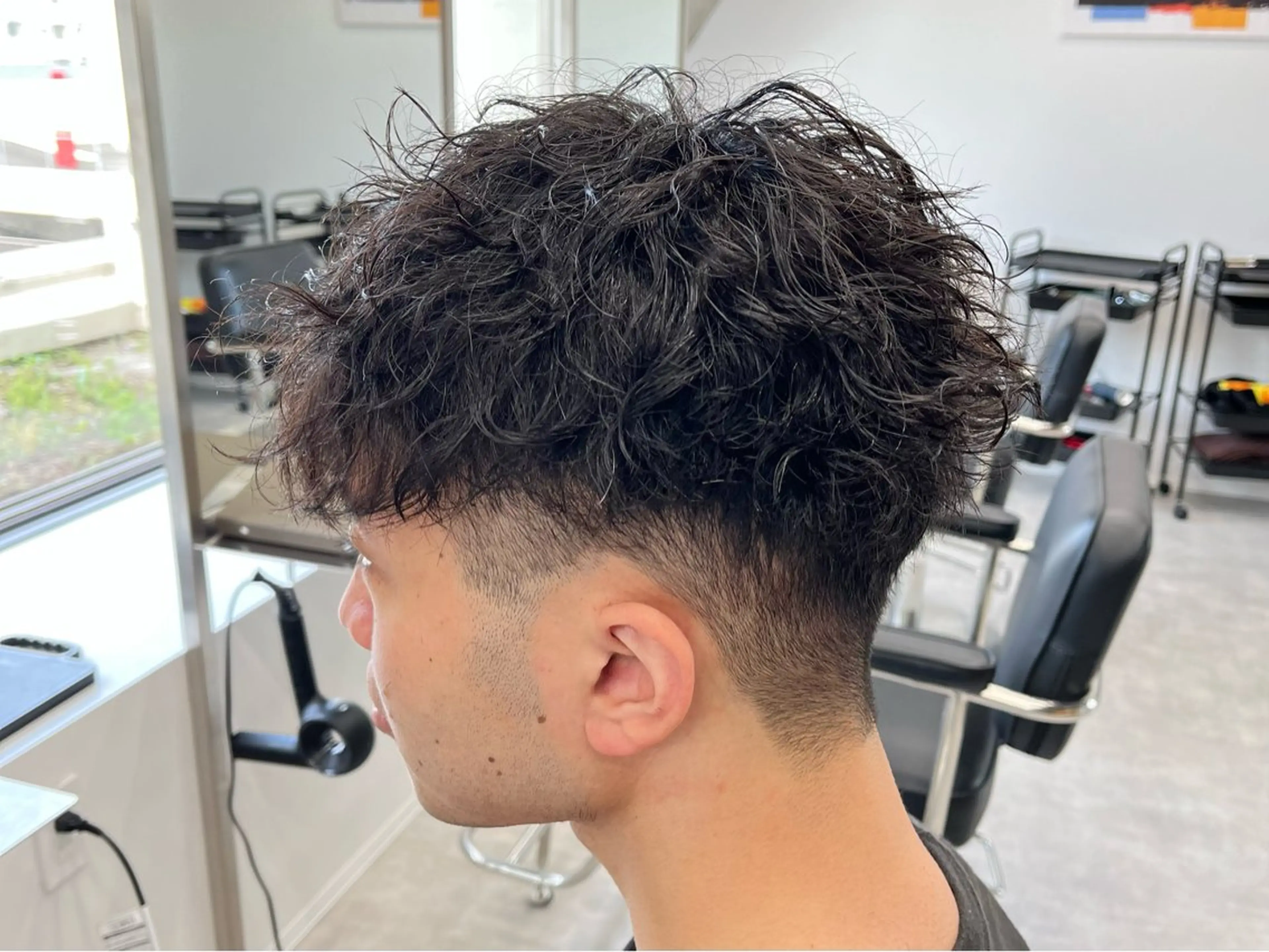 ショート パーマ メンズ メンズパーマ ツイストスパイラルパーマ スパイラルパーマ 新潟メンズパーマ 新潟駅/小田拓実のヘアスタイル