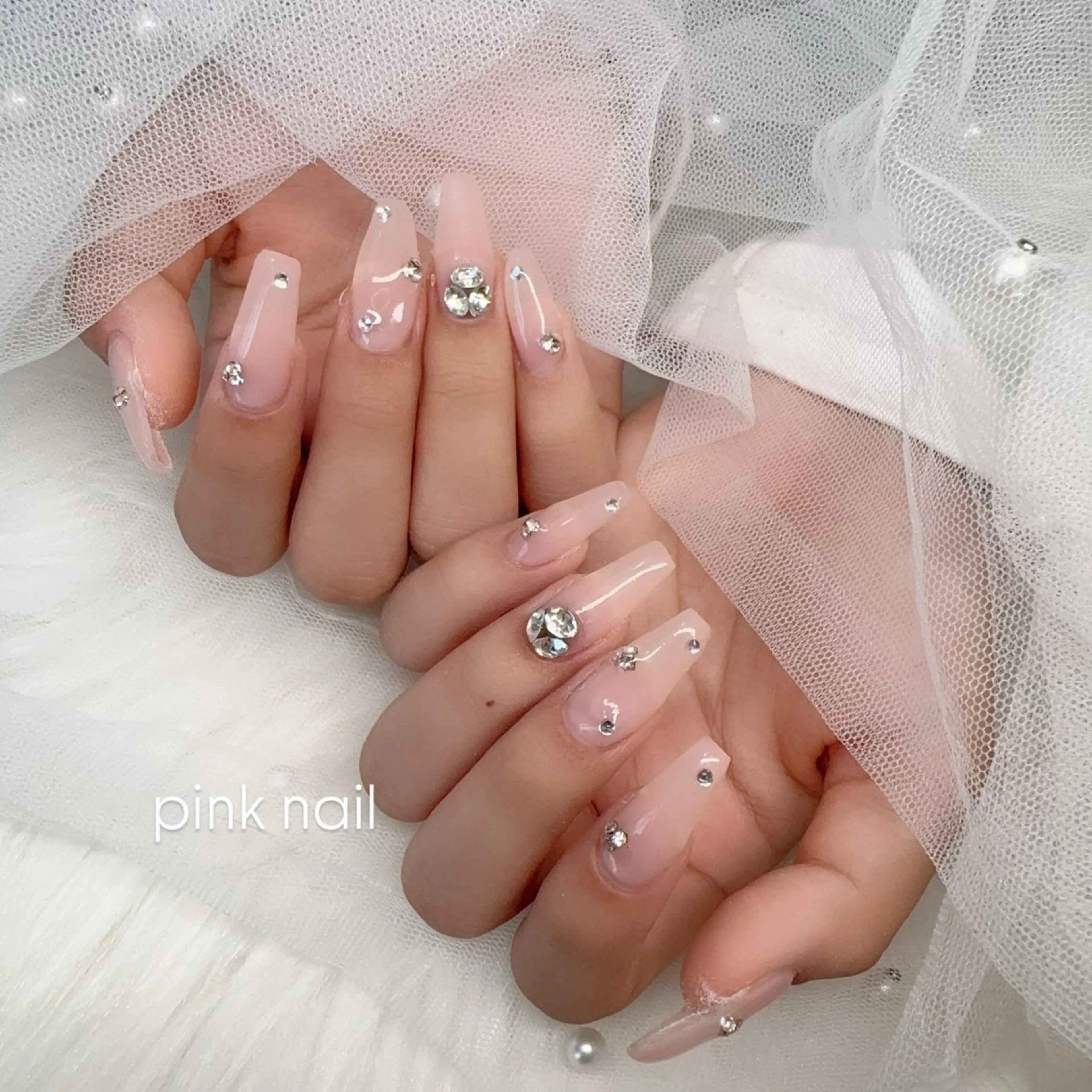 ネイル R nail.のネイルデザイン