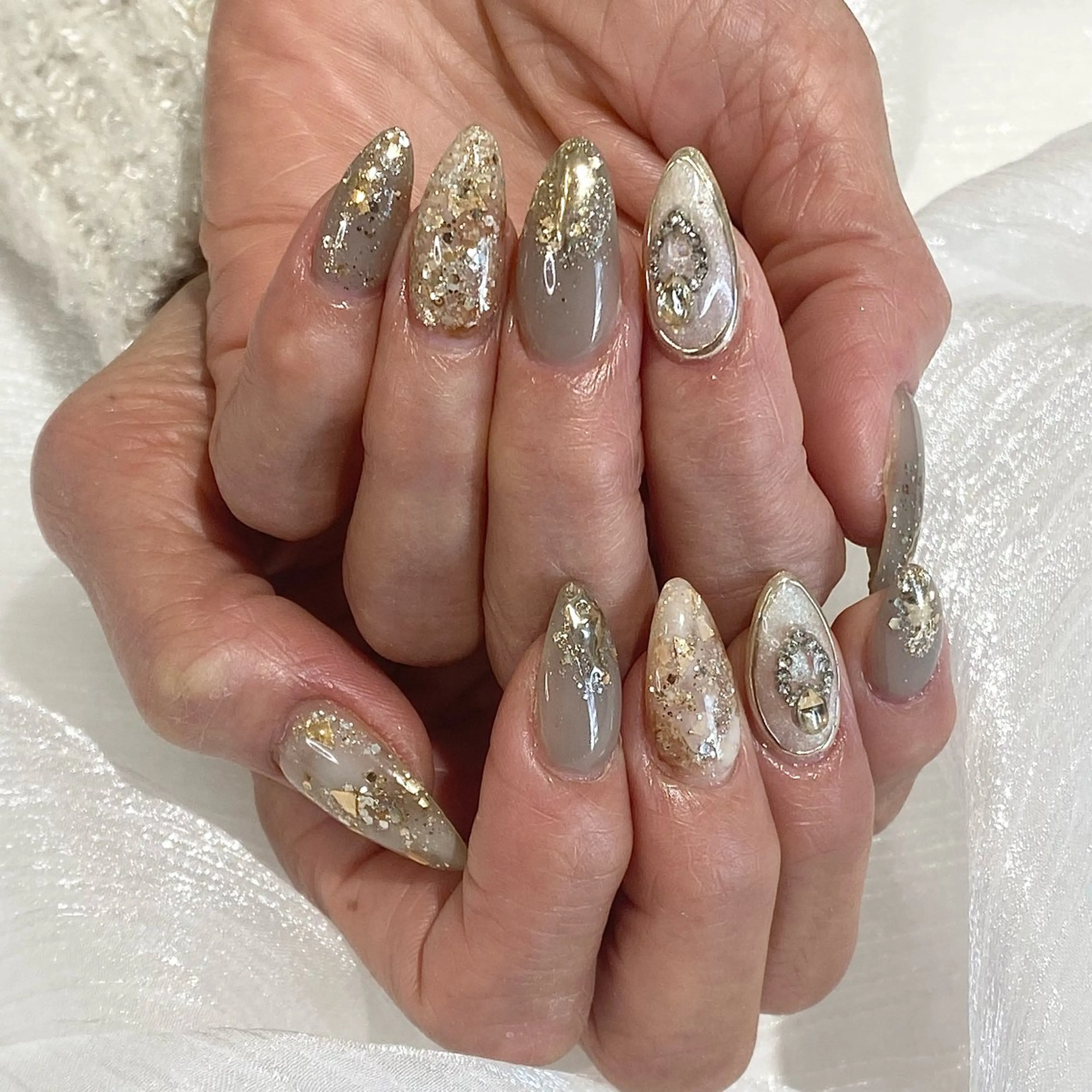 ネイル キラキラネイル ニュアンスネイル ハンドネイル ♡うるちゅるネイル♡ Julianaのネイルデザイン