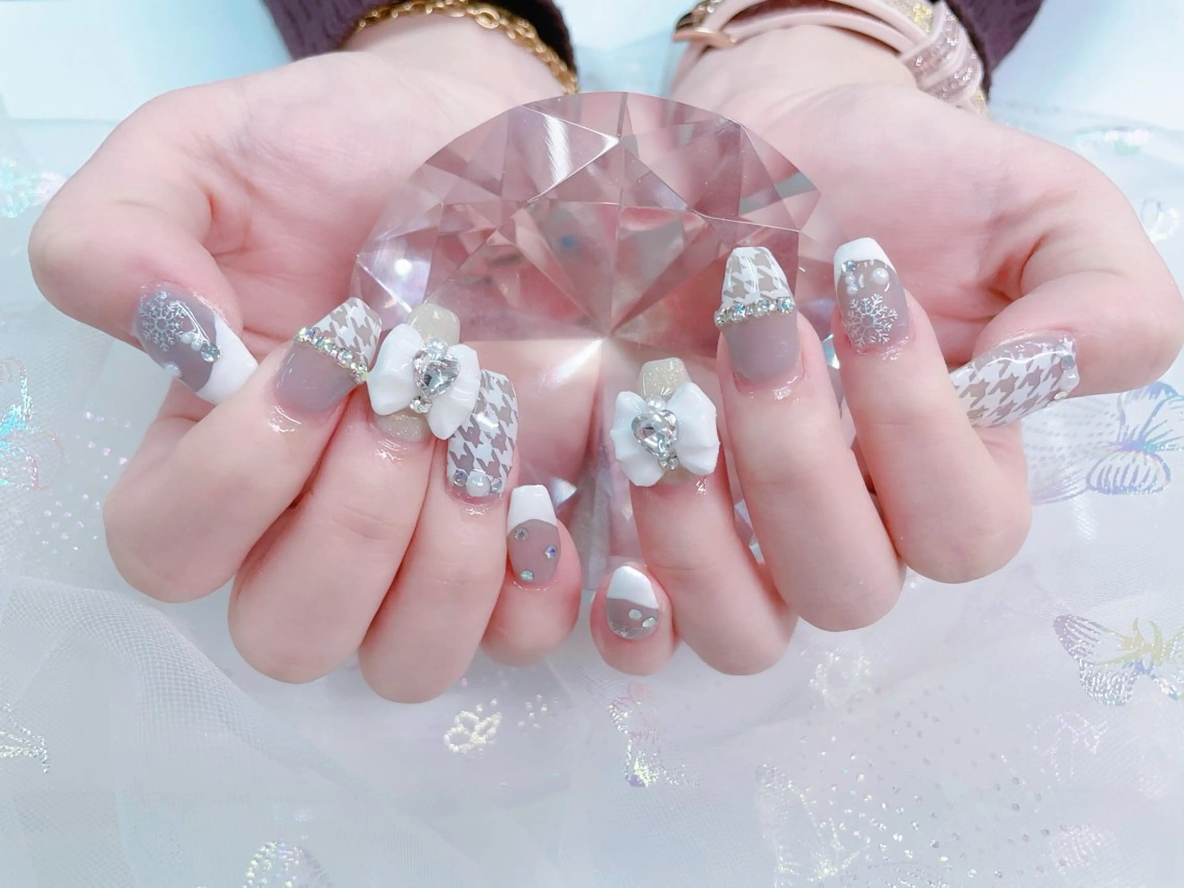 ネイル アートネイル オーロラネイル ガーリー ハート キラキラネイル パーツ全部¥110 サロンミミのネイルデザイン