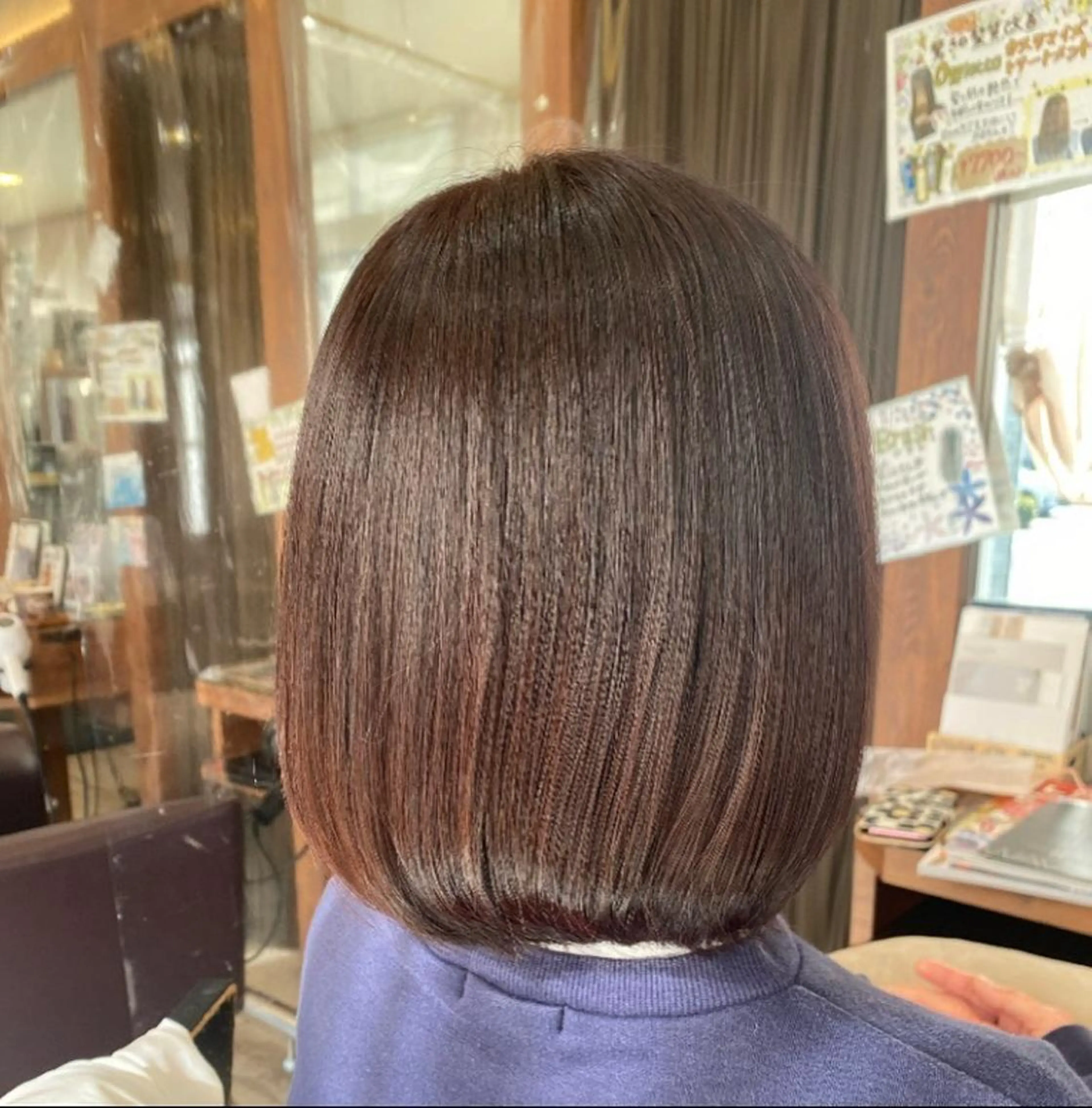 セミロング 加藤 実穂のヘアスタイル