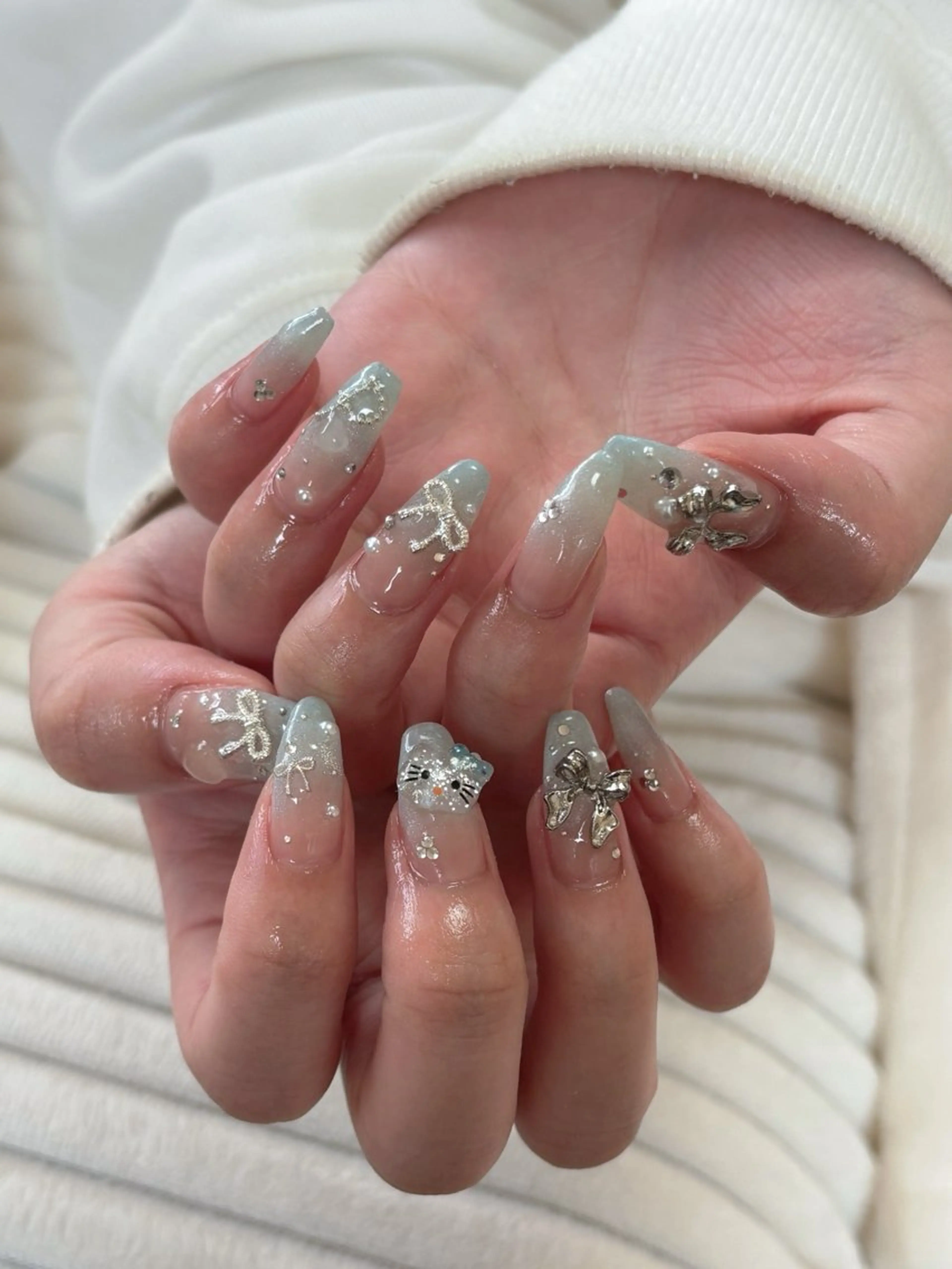 ネイル ジェルネイル キラキラネイル マグネットネイル 持ち込み ニュアンスネイル ハンドネイル tamu nail 　金町のネイルデザイン