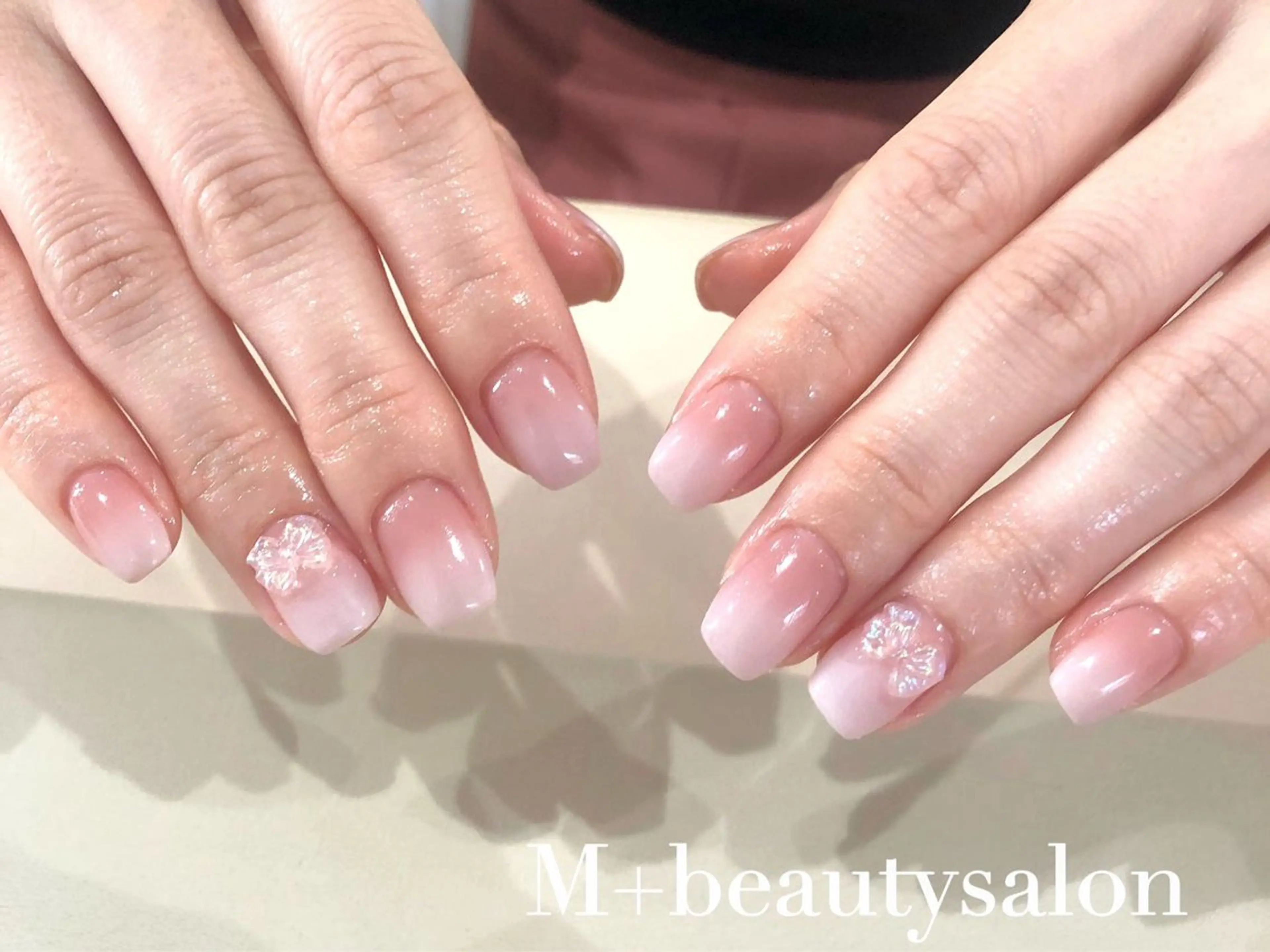 ネイル M+  Beauty Salonのネイルデザイン