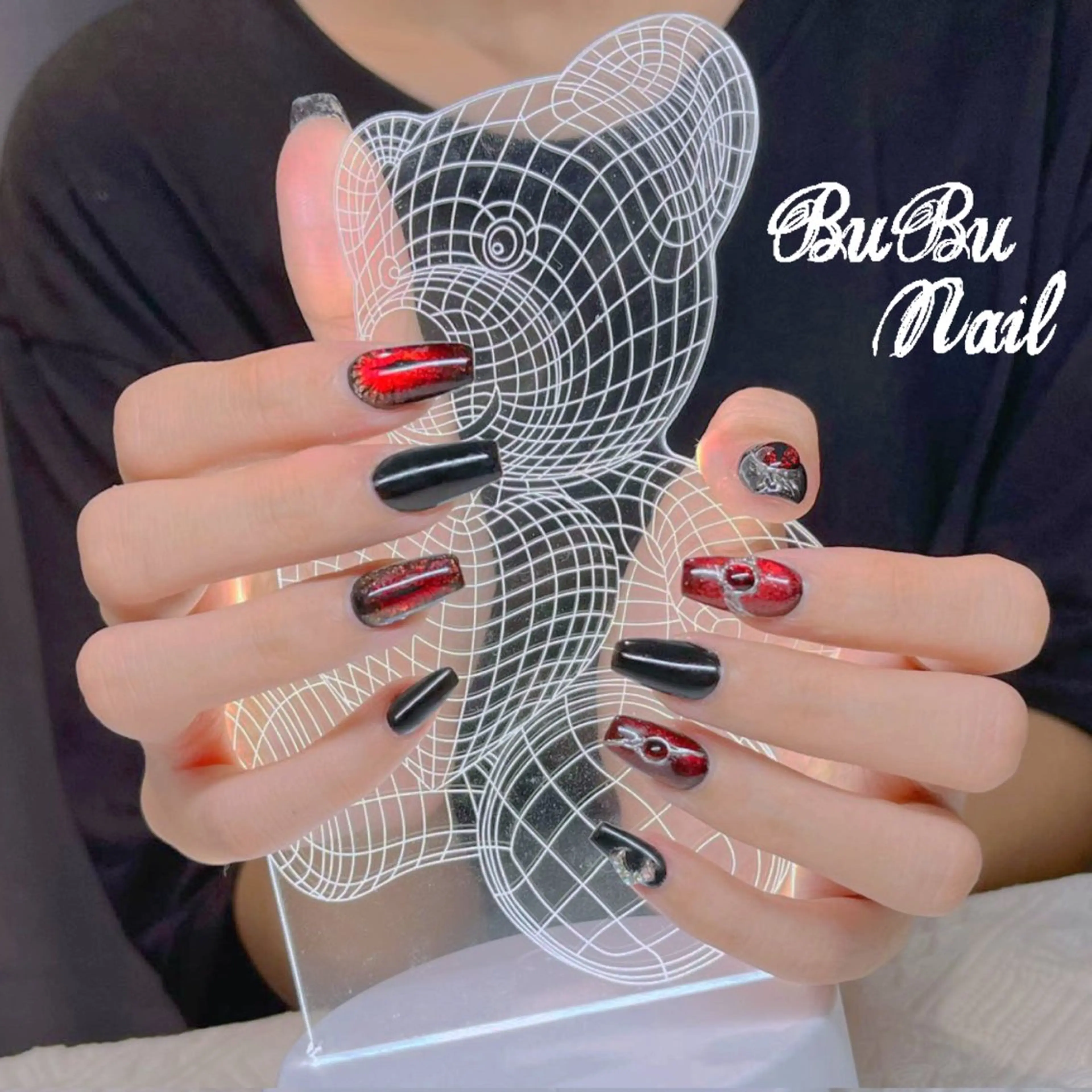 ネイル bubu nail salon所属・BuBu Nail渋谷桜ヶ丘のネイルデザイン