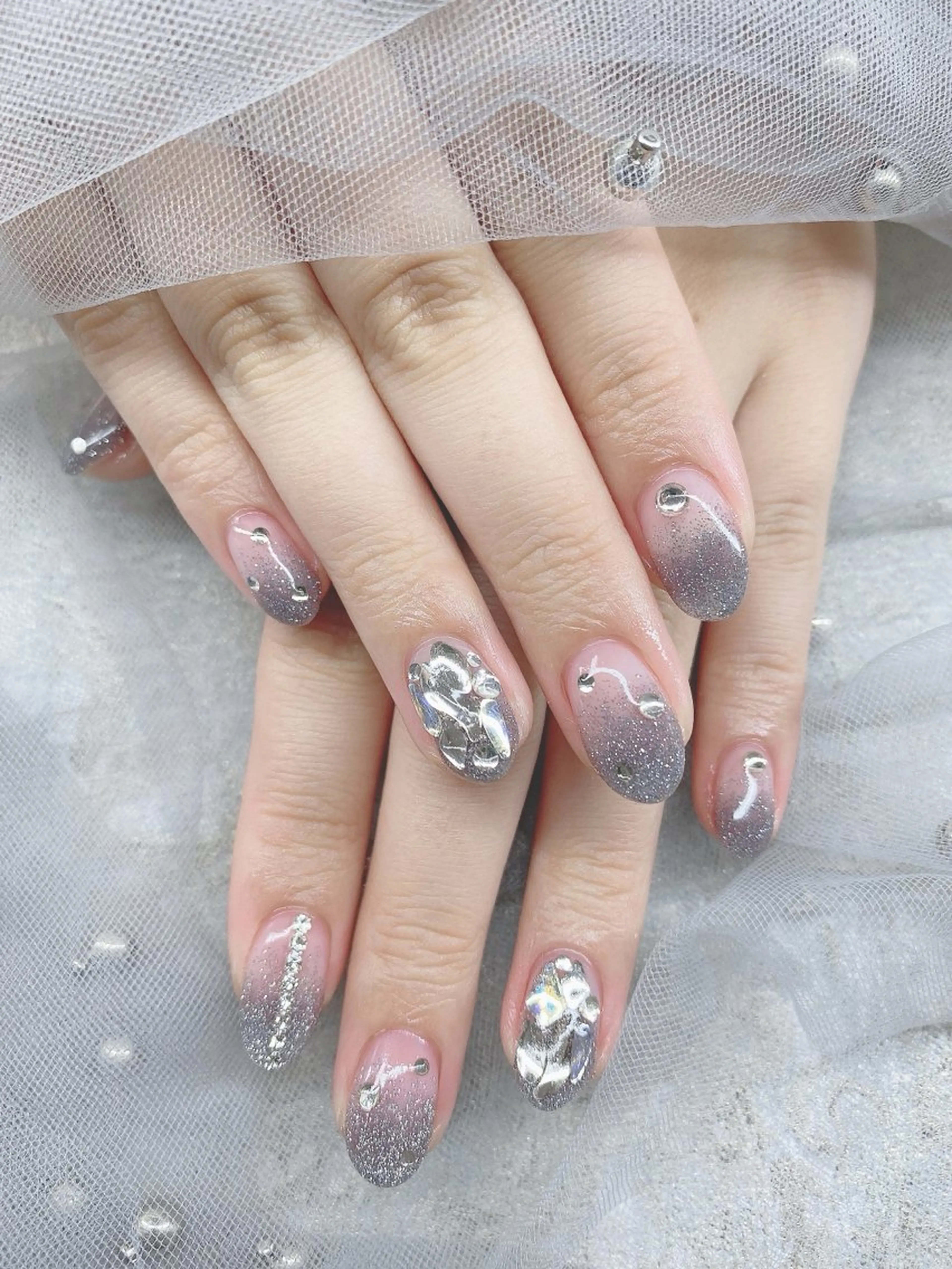 ネイル ハンドネイル PLATA LISAのネイルデザイン