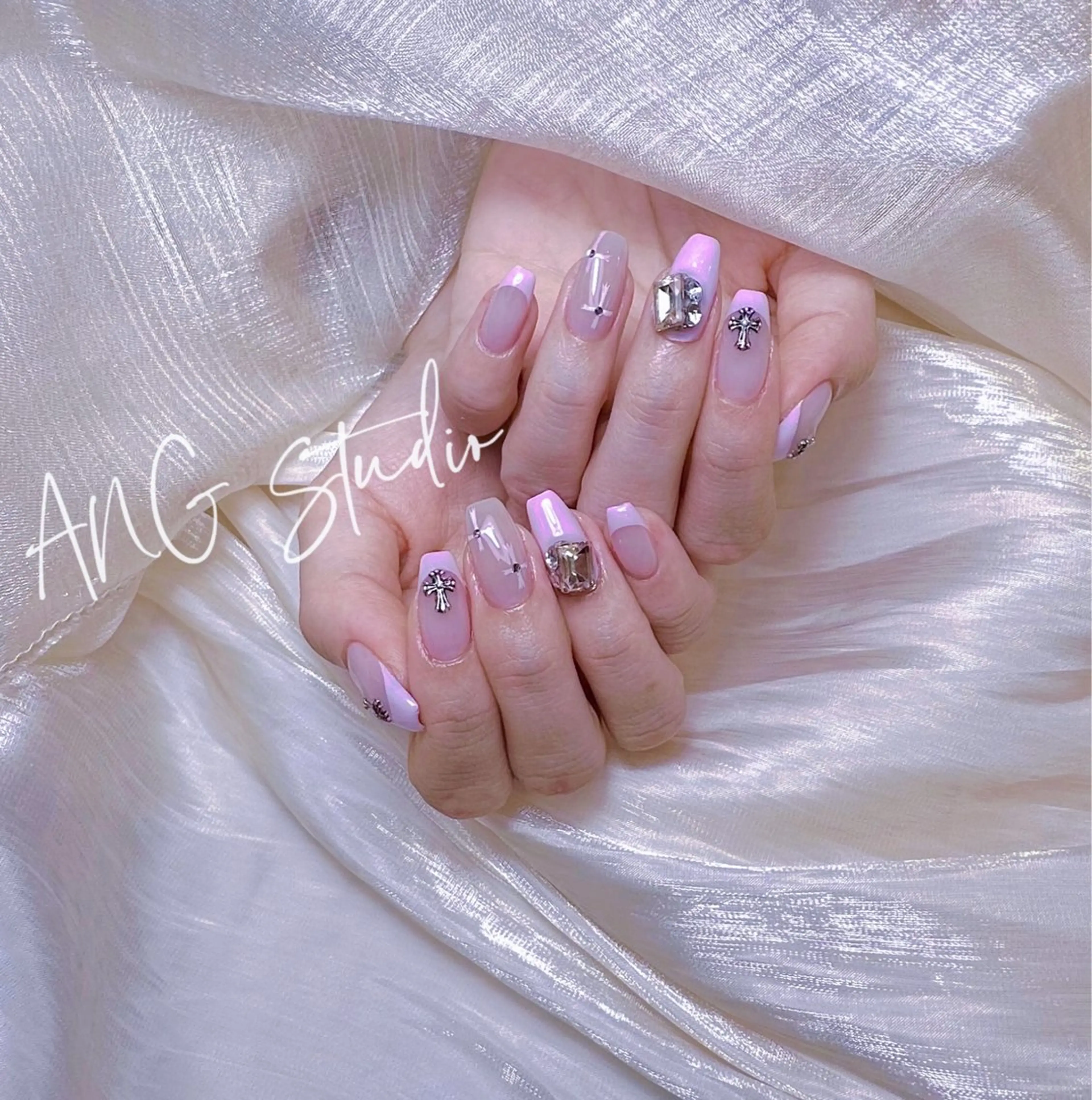 ネイル ハンドネイル ハンドケア ANG Studioのネイルデザイン